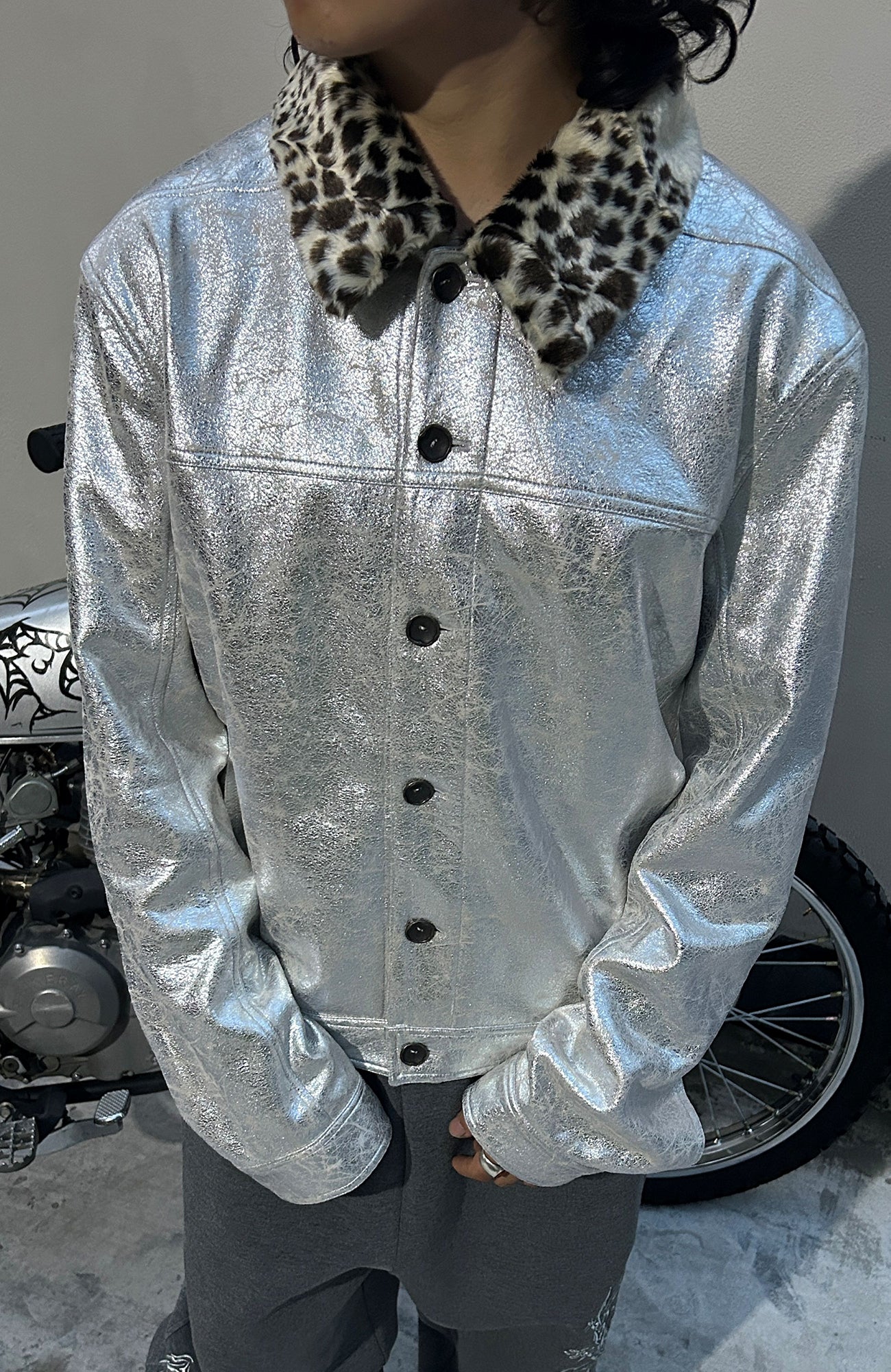 YANLI Fur-Collar Spliced Faux Leather Jacket