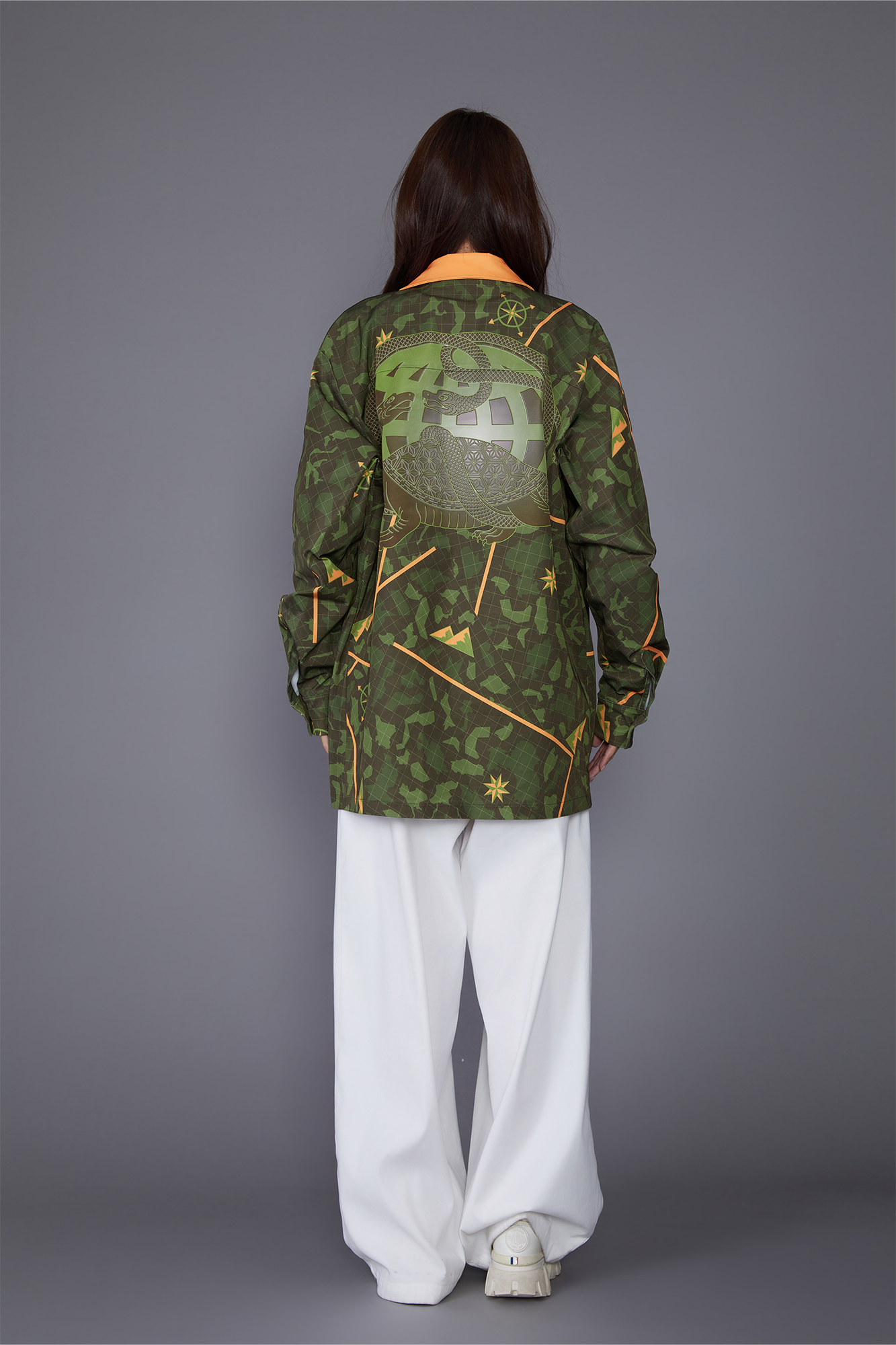 MASH UP ASIA Graphic Contrast Lapel Oversized Blazer, premium urban and streetwear designers apparel on PROJECTISR.com, MASH UP ASIA
