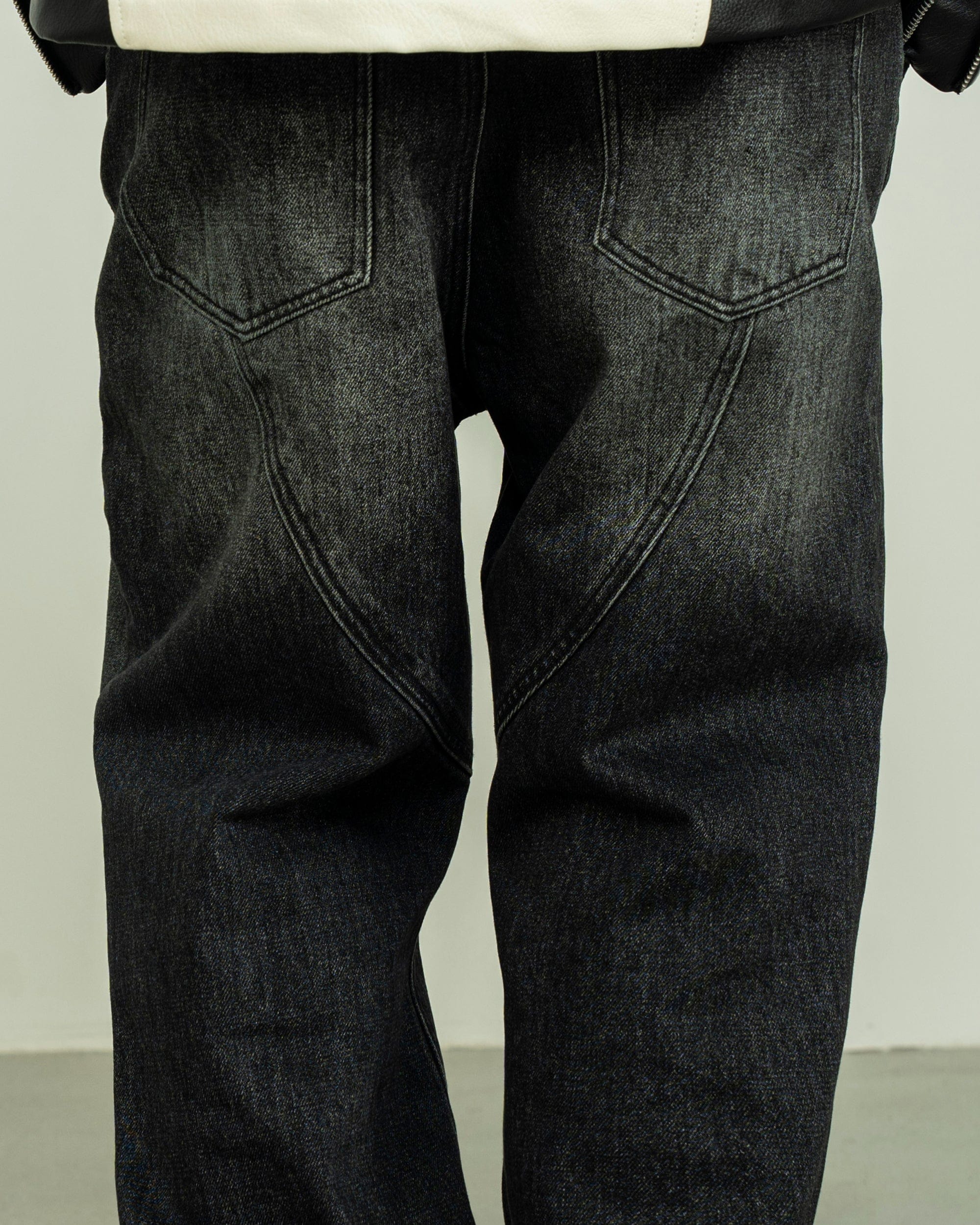 MAKEMORE Deconstructed Washed Rivet Jeans