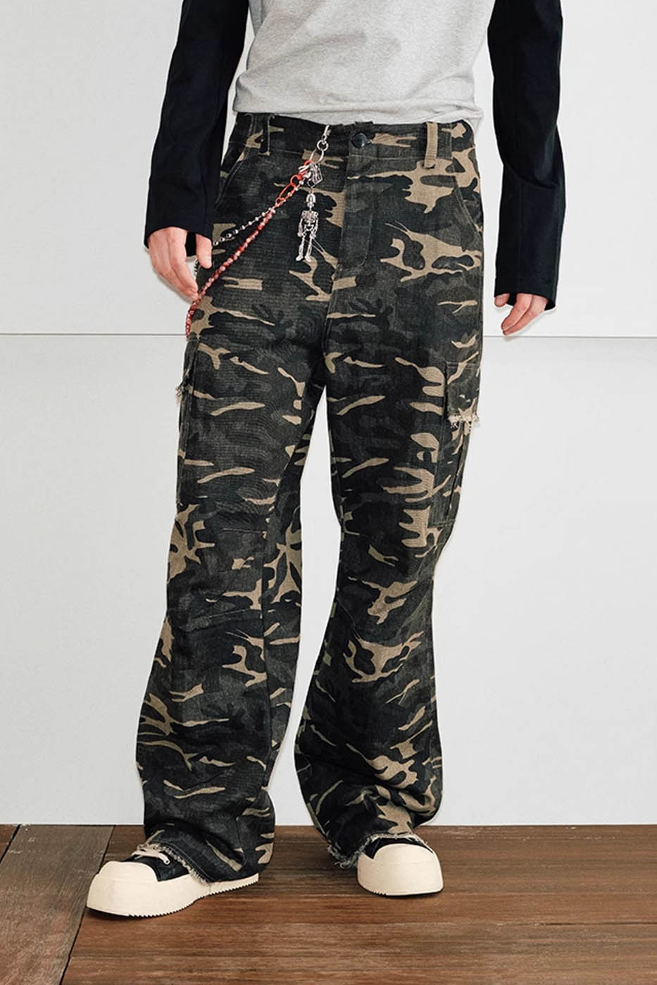 KREATE Camo Frayed Cargo