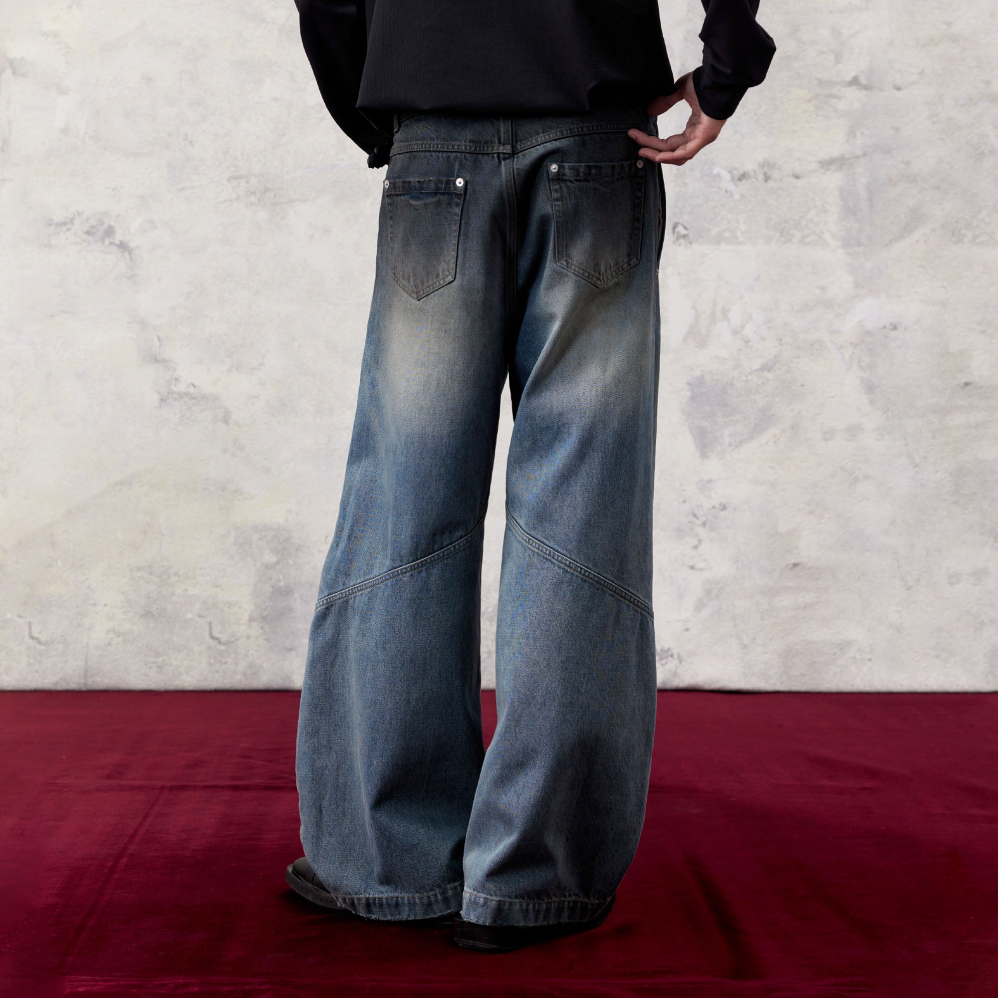 ALVNG AR ANTS Gradient Pleated Panel Balloon-Leg Jeans, premium urban and streetwear designers apparel on PROJECTISR.com, ALVNG AR ANTS