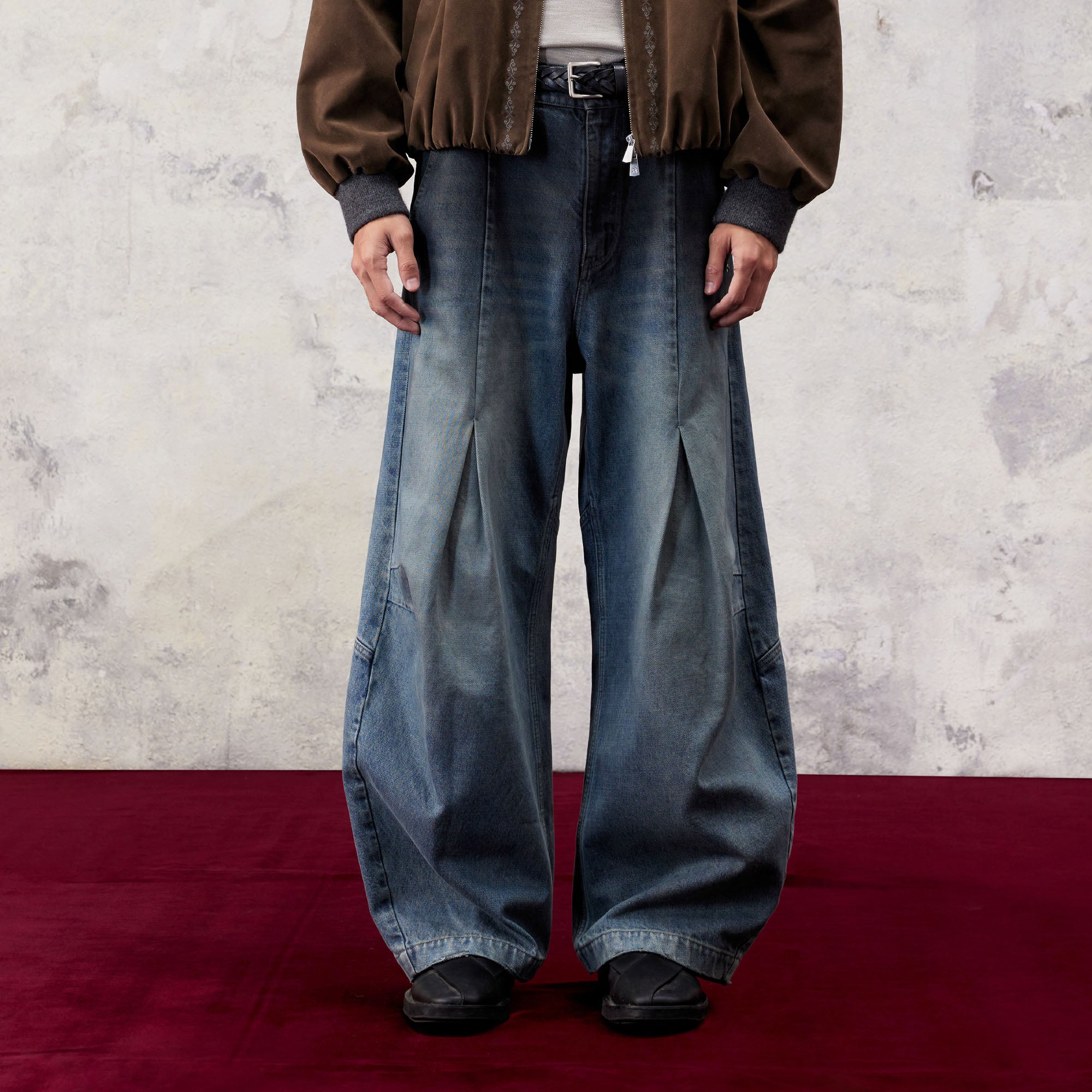 ALVNG AR ANTS Gradient Pleated Panel Balloon-Leg Jeans, premium urban and streetwear designers apparel on PROJECTISR.com, ALVNG AR ANTS