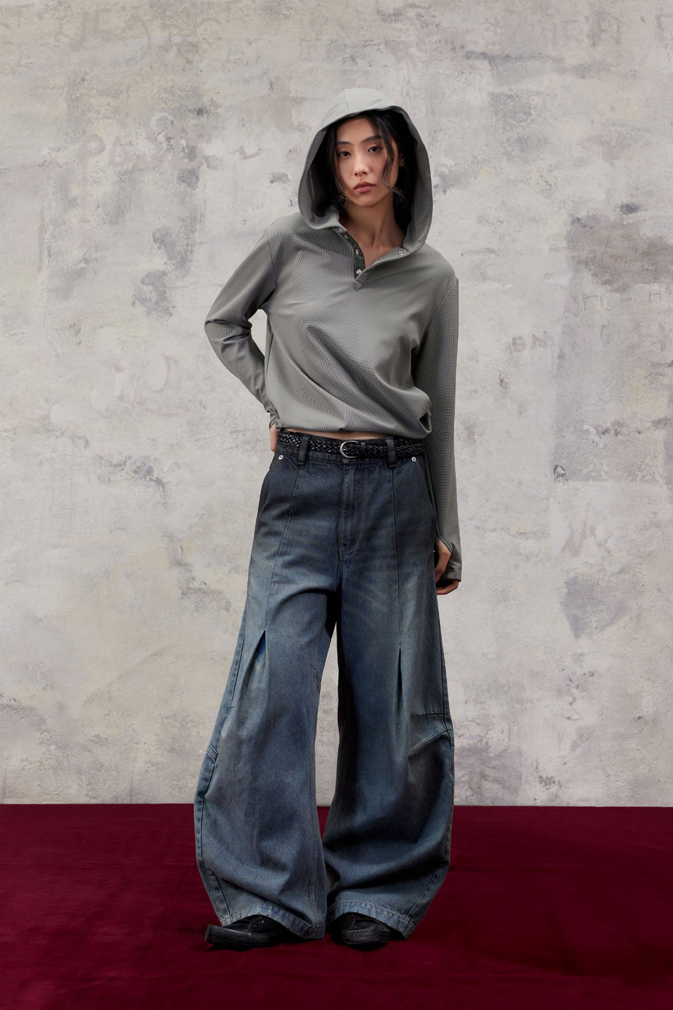 ALVNG AR ANTS Gradient Pleated Panel Balloon-Leg Jeans, premium urban and streetwear designers apparel on PROJECTISR.com, ALVNG AR ANTS