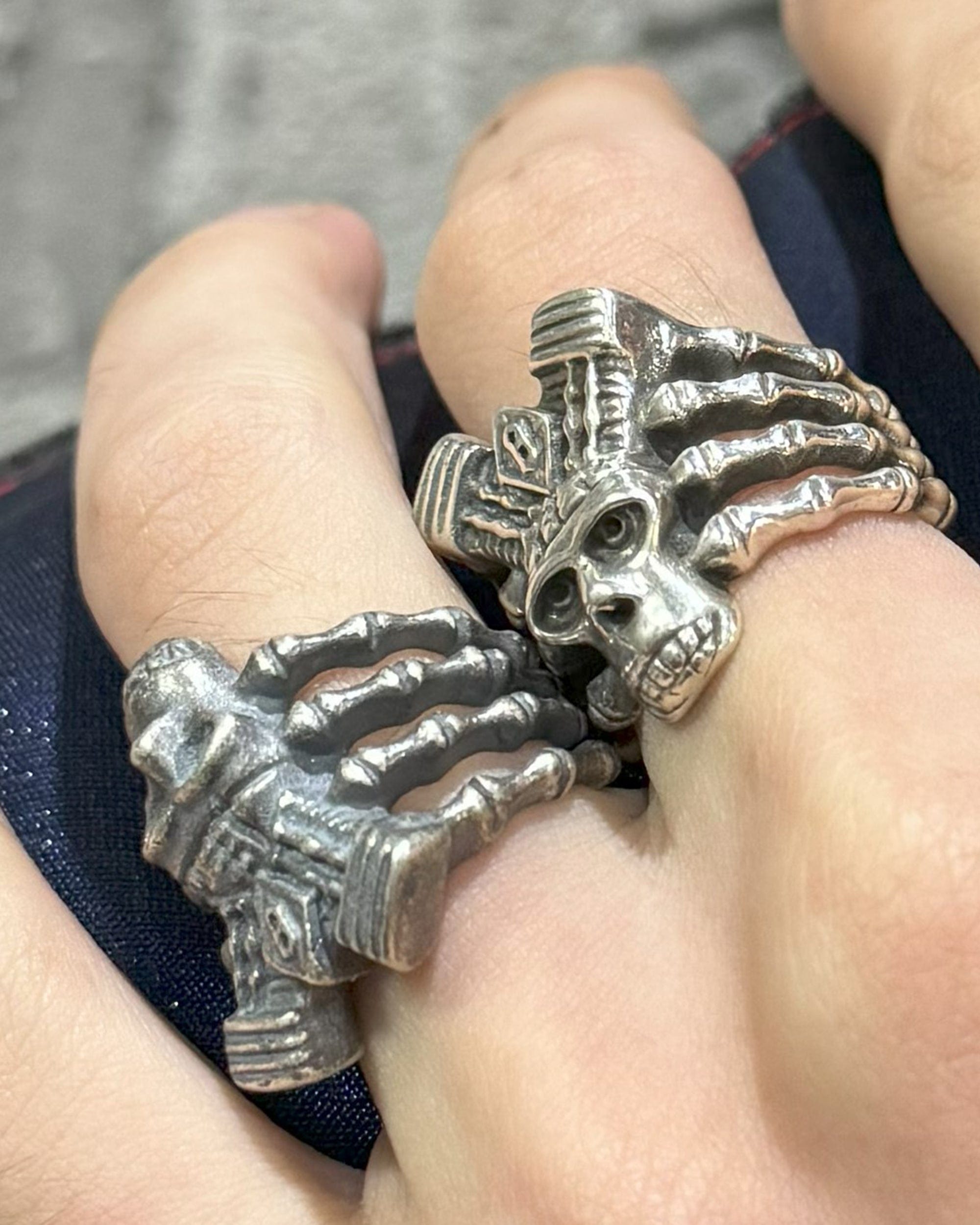 ILLUSORY Demon Skull Finger Skeleton Ring