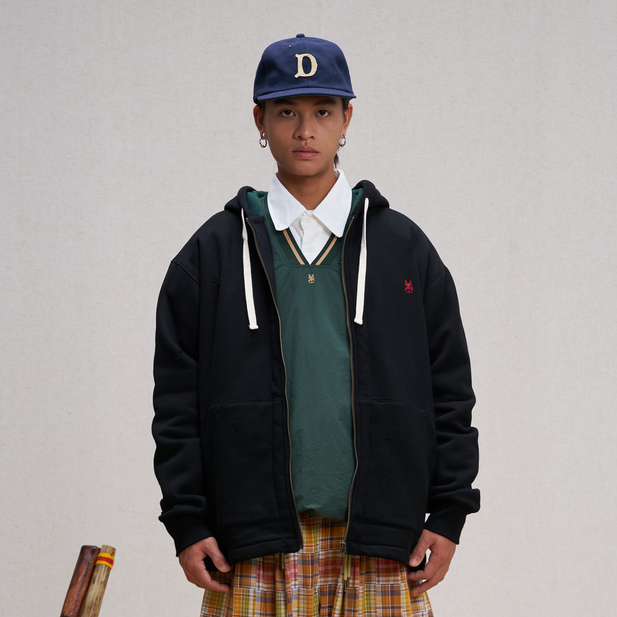 UNLIMITED MOTE Embroidered Waffle Lining Drawstring Hood Jacket