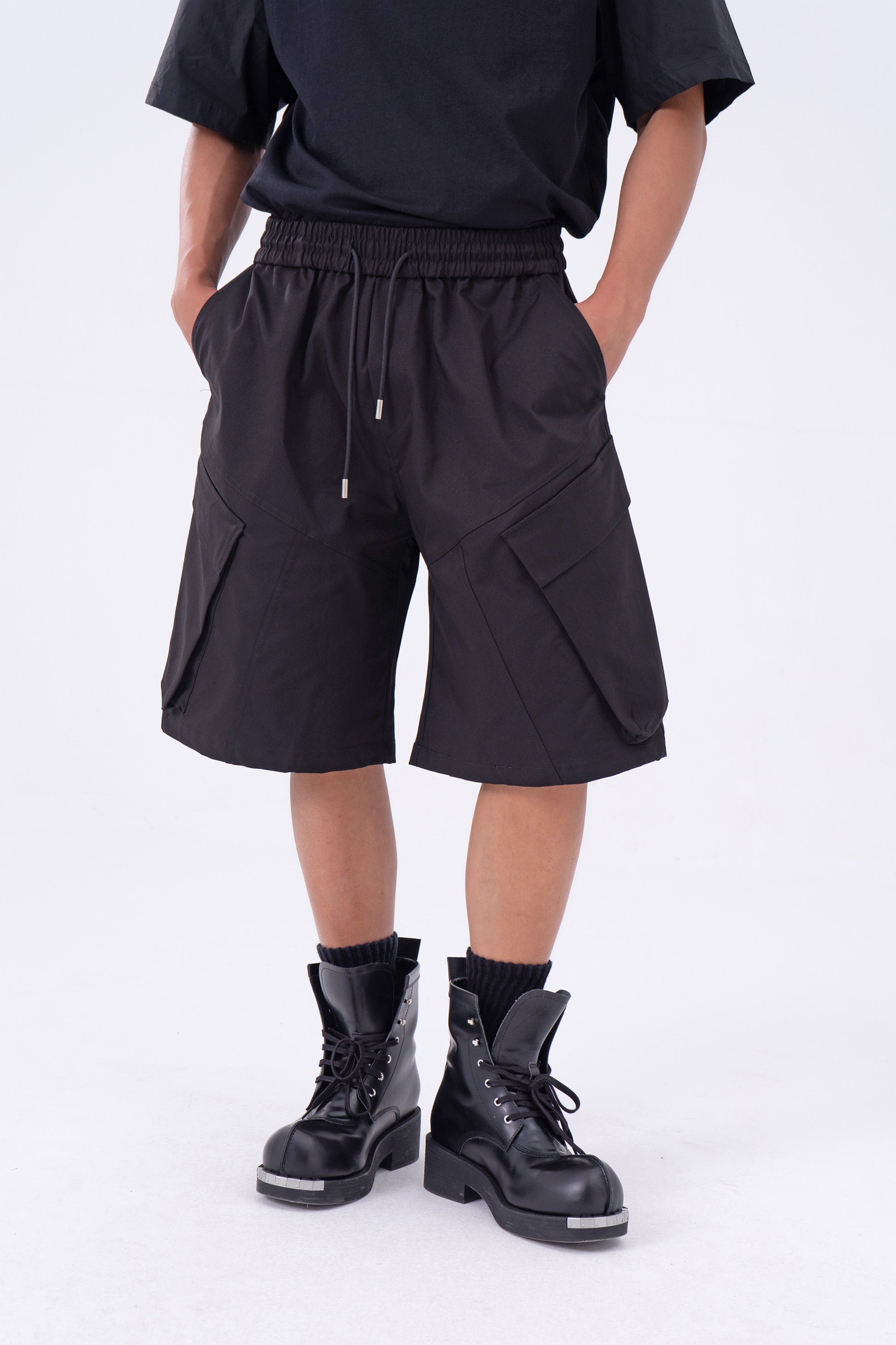 CLP Modern Deconstructed Multi Pockets Shorts