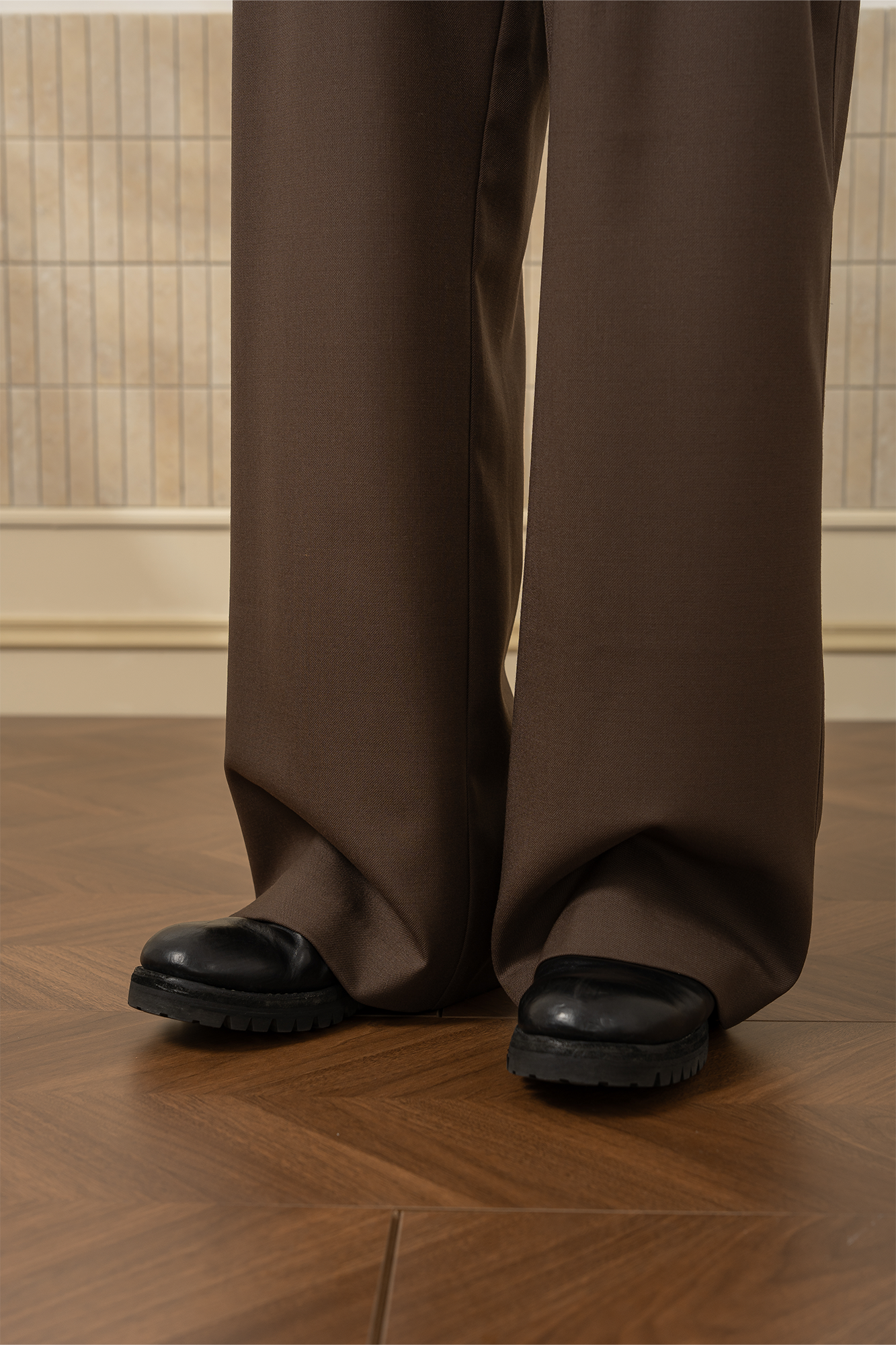 MOITIEDEPETALE Wool-Blended Pleats Trousers