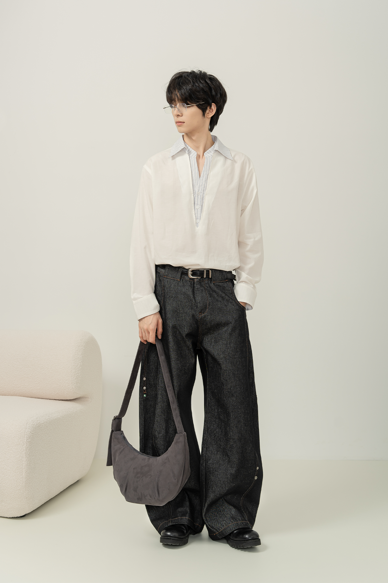MOITIEDEPETALE Panel Stited Rivet Balloon-Leg Raw Jeans