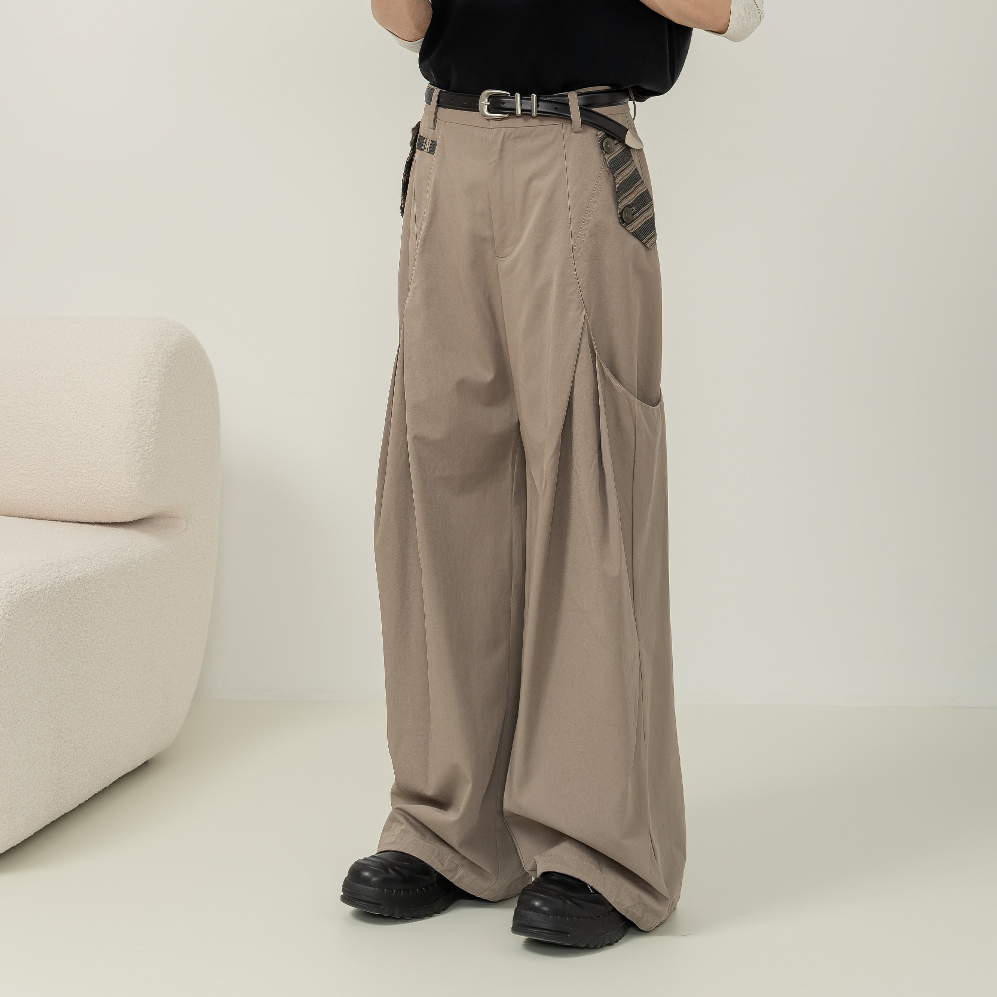 MOITIEDEPETALE Pleated Panel Oversized Cargo Pants