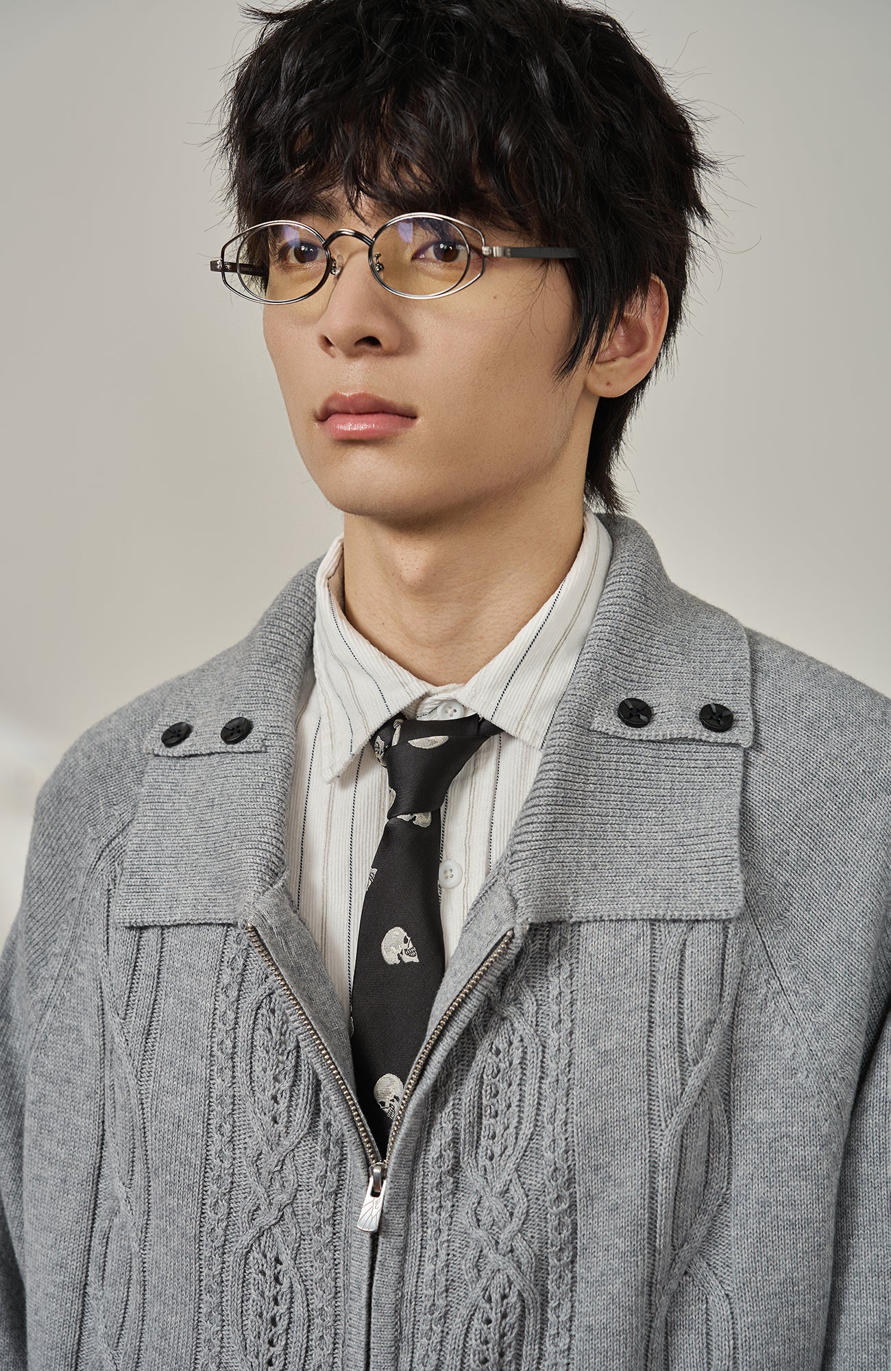 MOITIEDEPETALE Modern Cable-Knit Zip-Up Cardigan