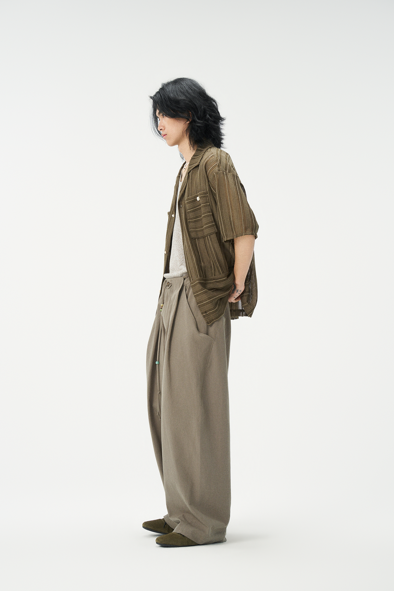 GONGHE REPUB Tie-Waist Pleated Wide-Leg Pants