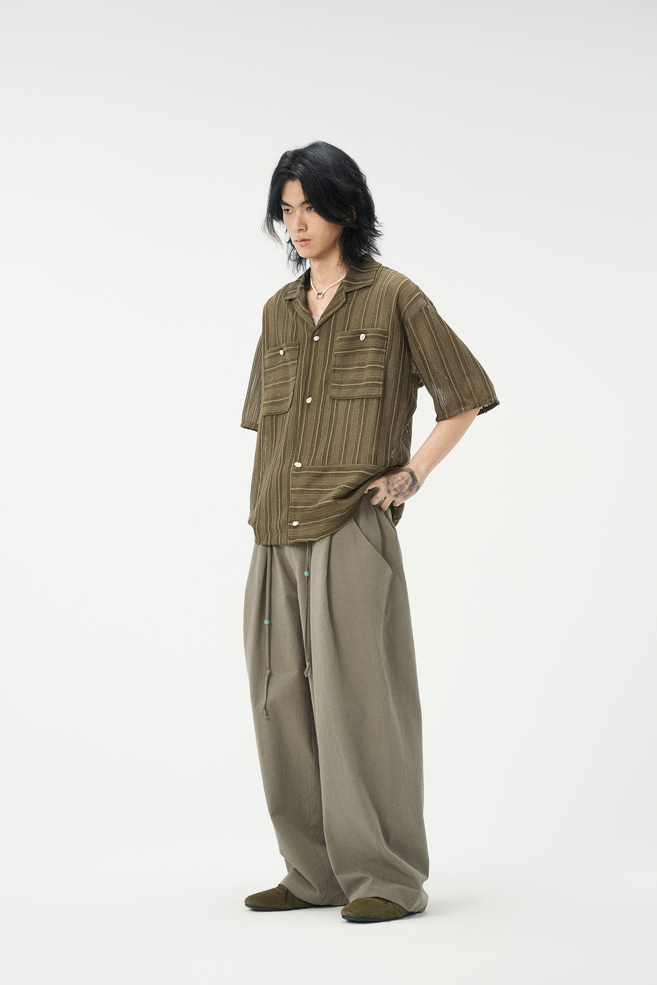 GONGHE REPUB Tie-Waist Pleated Wide-Leg Pants
