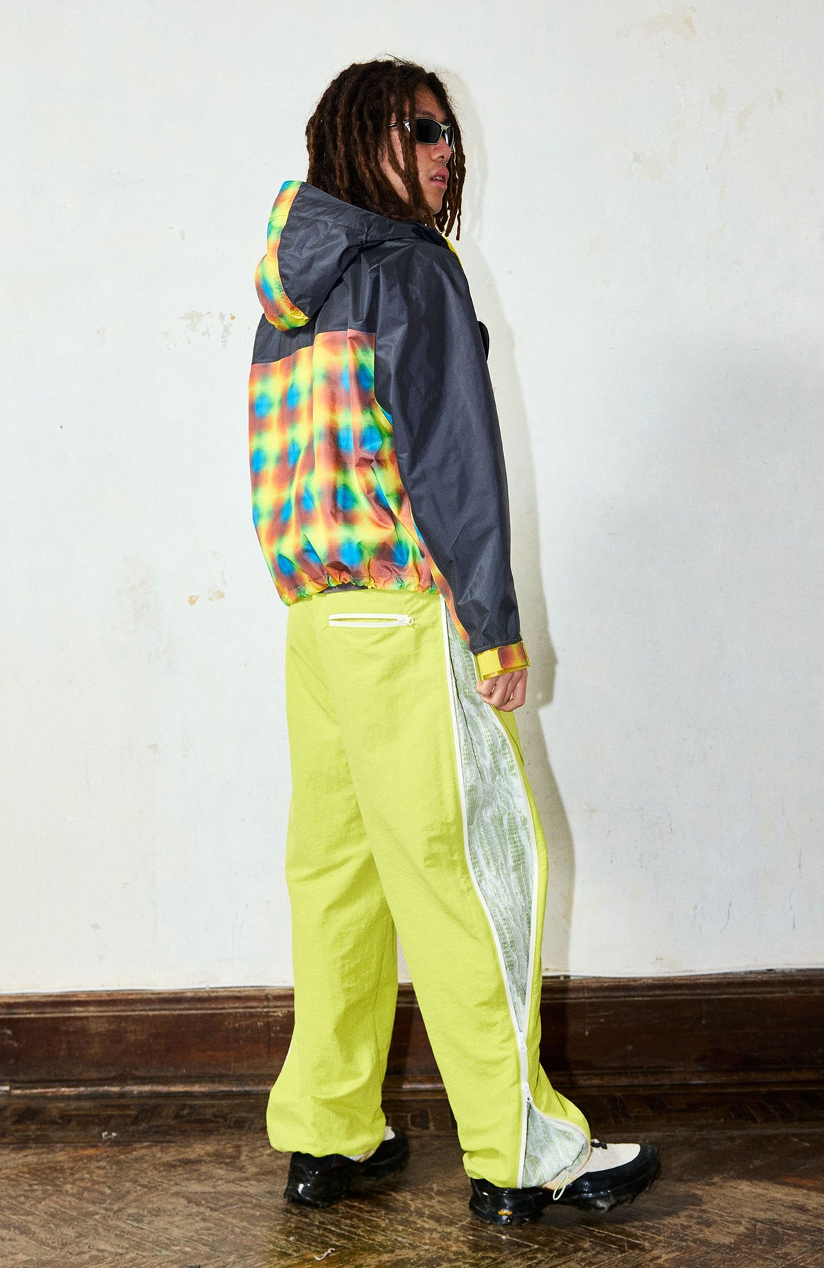 YANLI Plaid Waterproof Athletic Windbreaker