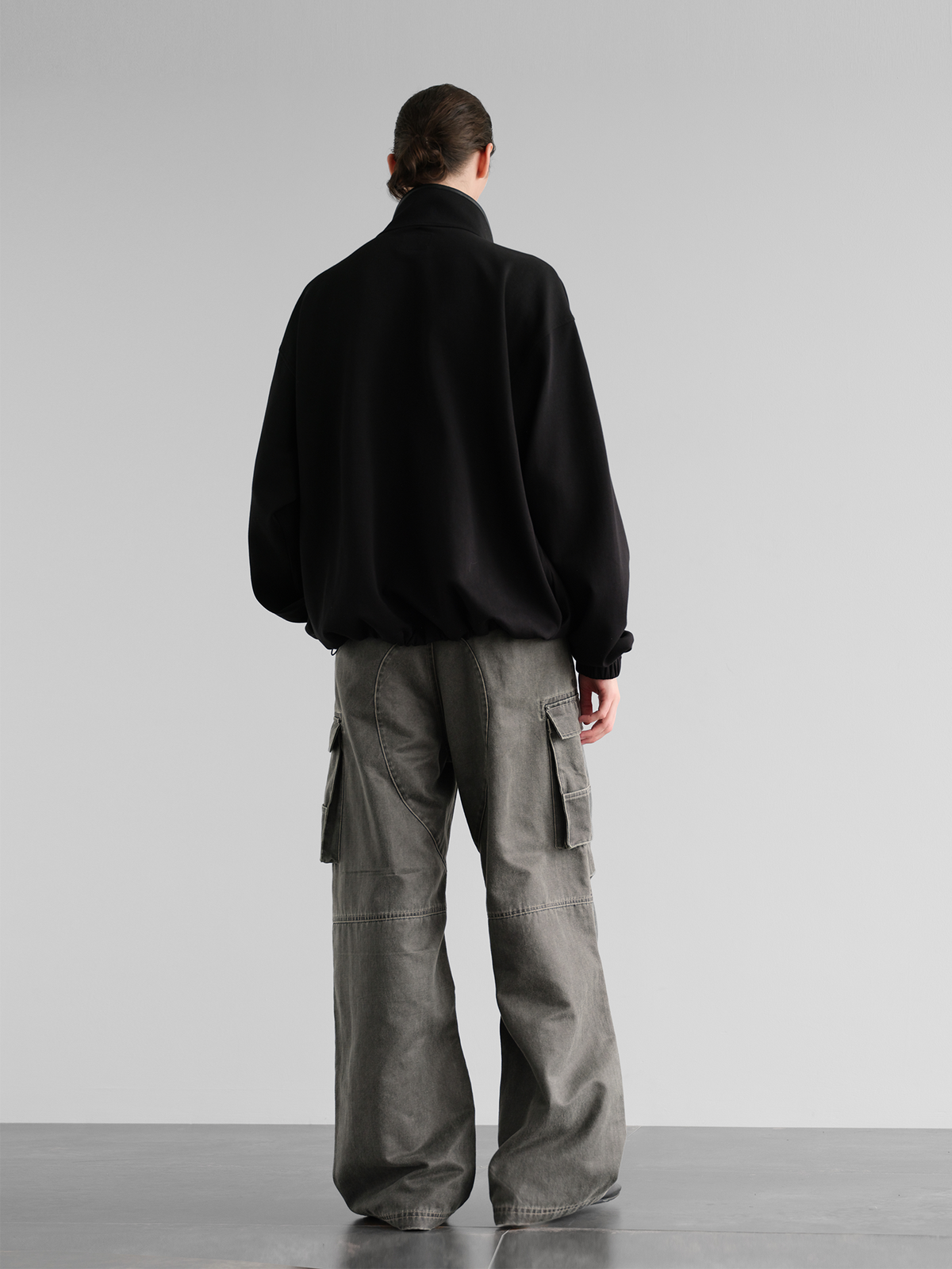 ORGANIC EMOTION Washed Pleated Multi-Pocket Cargo Pants