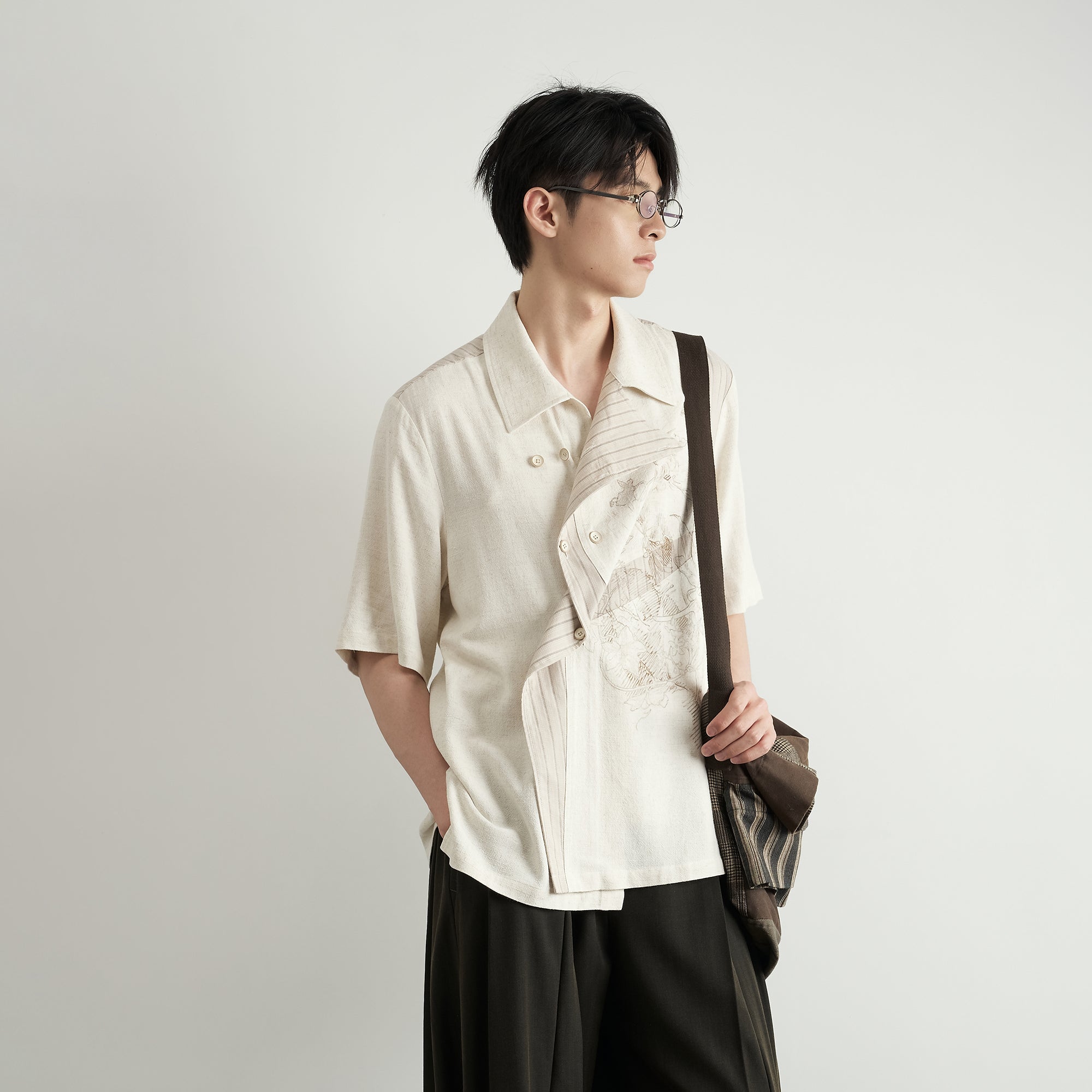 MOITIEDEPETALE Asymmetrical Floral Sketch Linen-Blend Shirt