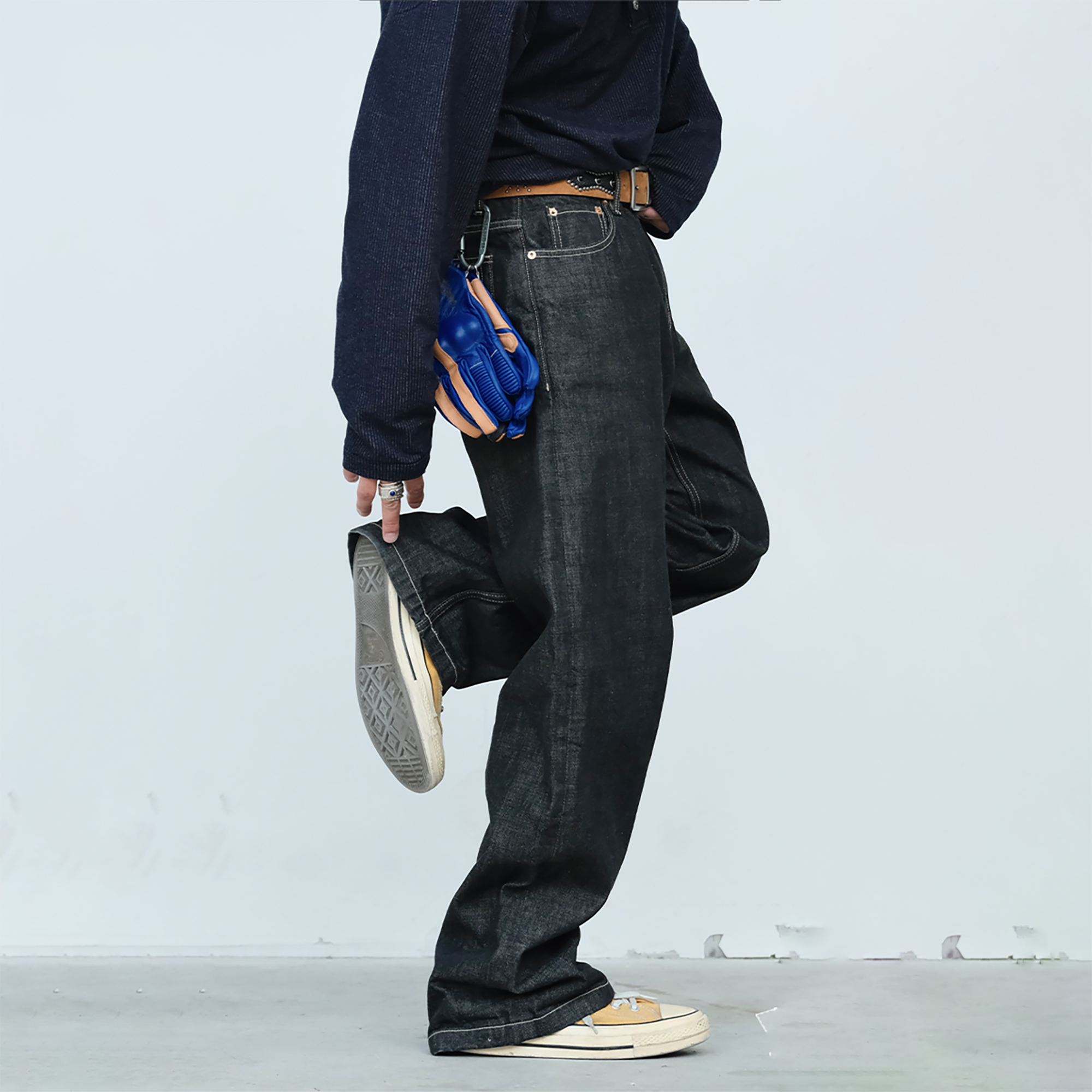 NEIGBORL Essential Raw Denim, premium urban and streetwear designers apparel on PROJECTISR.com, NEIGBORL