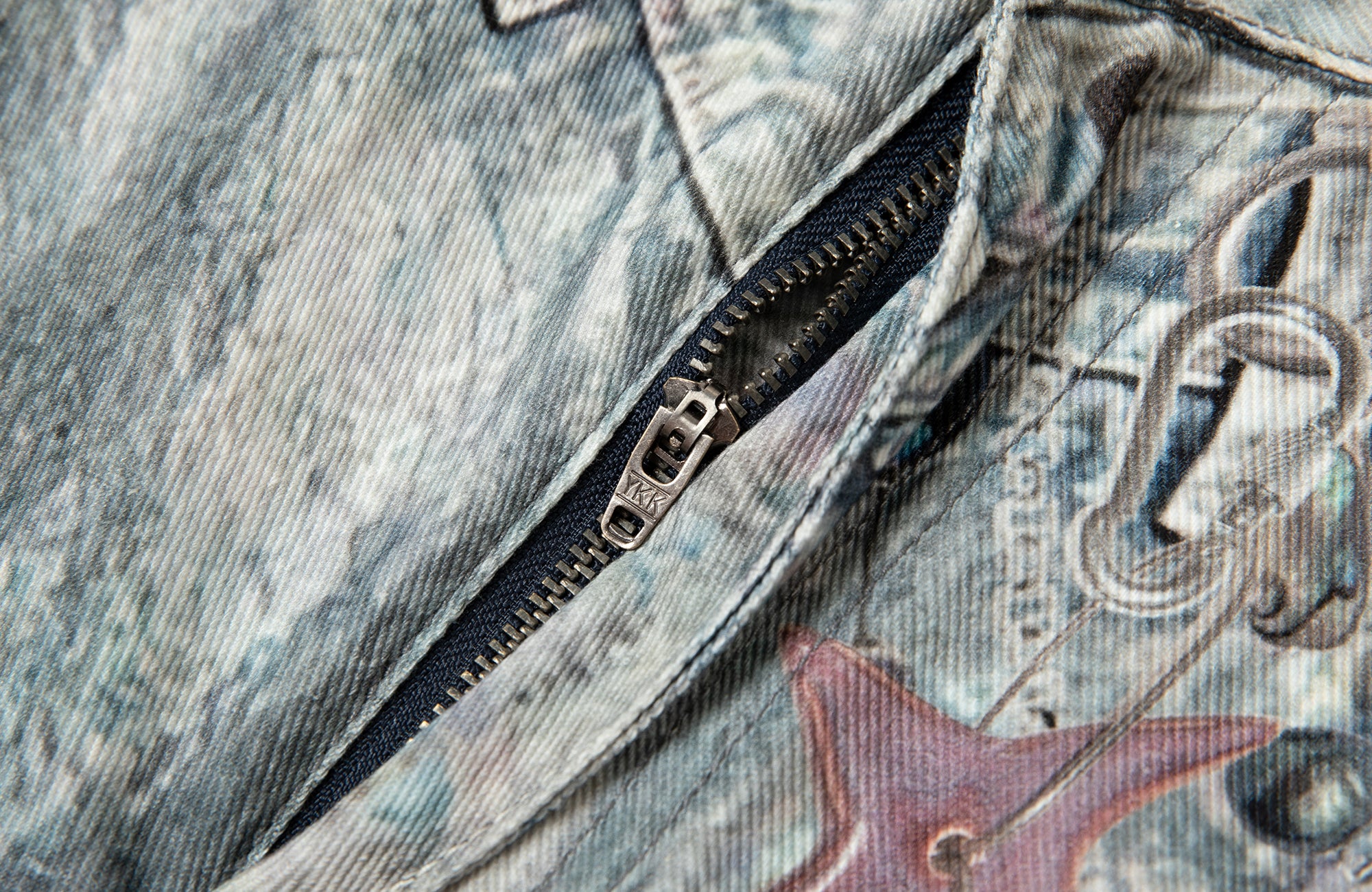 TGNS Beaded Graphic Distressed Oversized Jeans