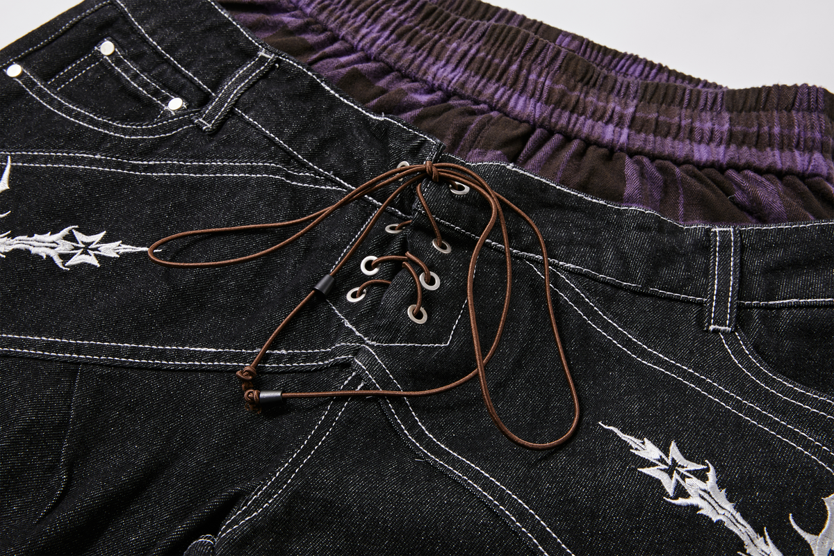 PASET Embroidered Spliced Tie Detail Slim Jeans