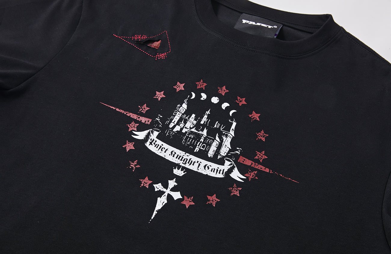 PASET Button Cuff Gothic Graphic Long-Sleeve Tee