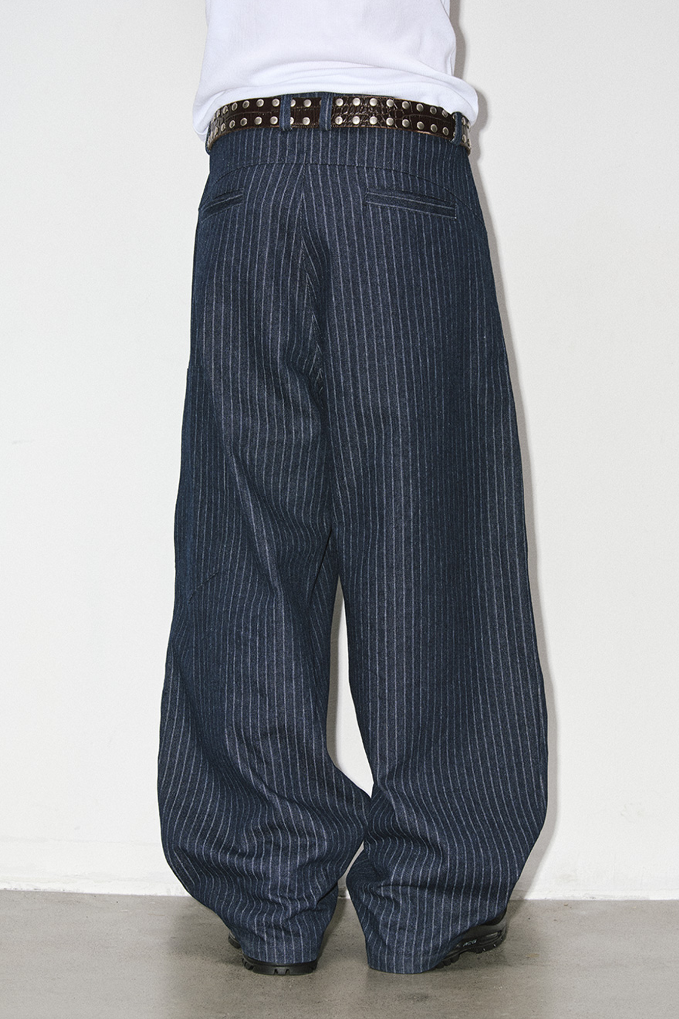 NOVACAM Retro Pinstripe Curved Denim Trousers