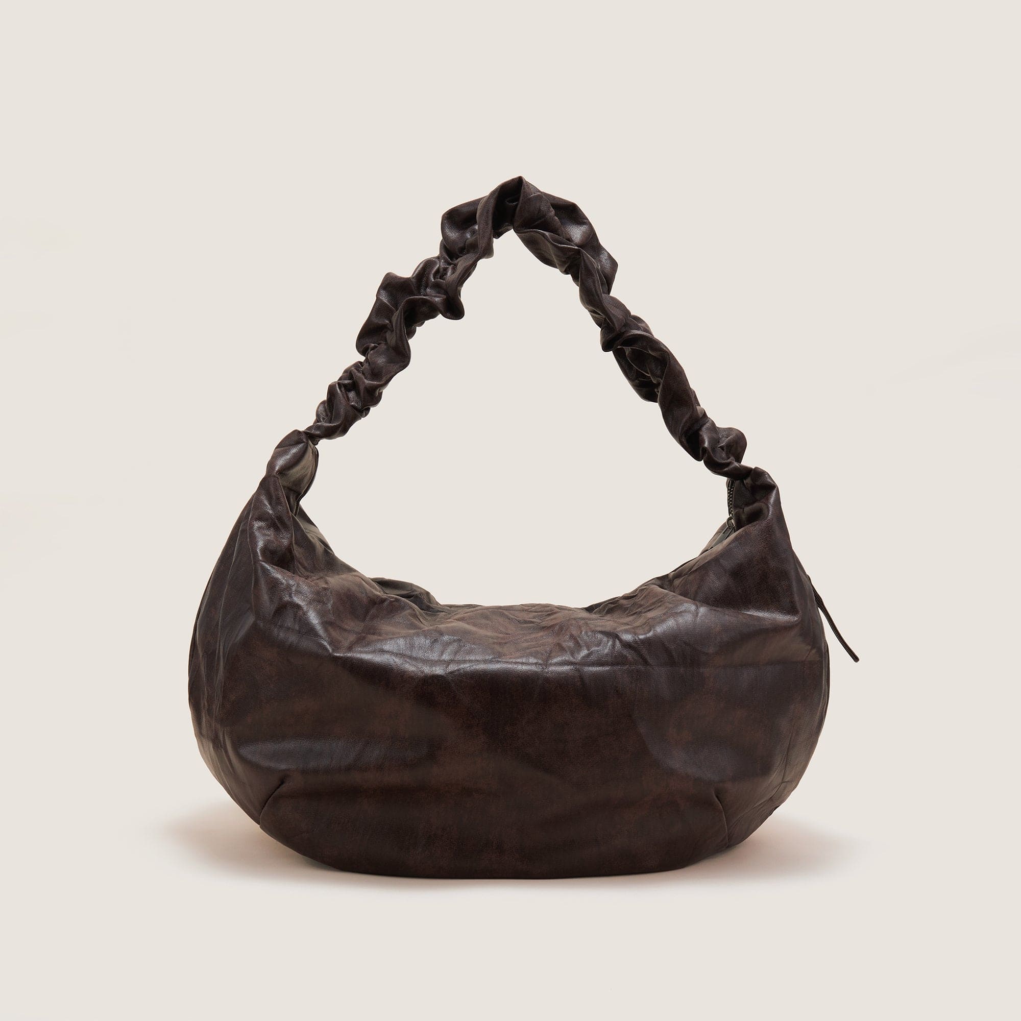 OPICLOTH Wrinkle Crescent Bag