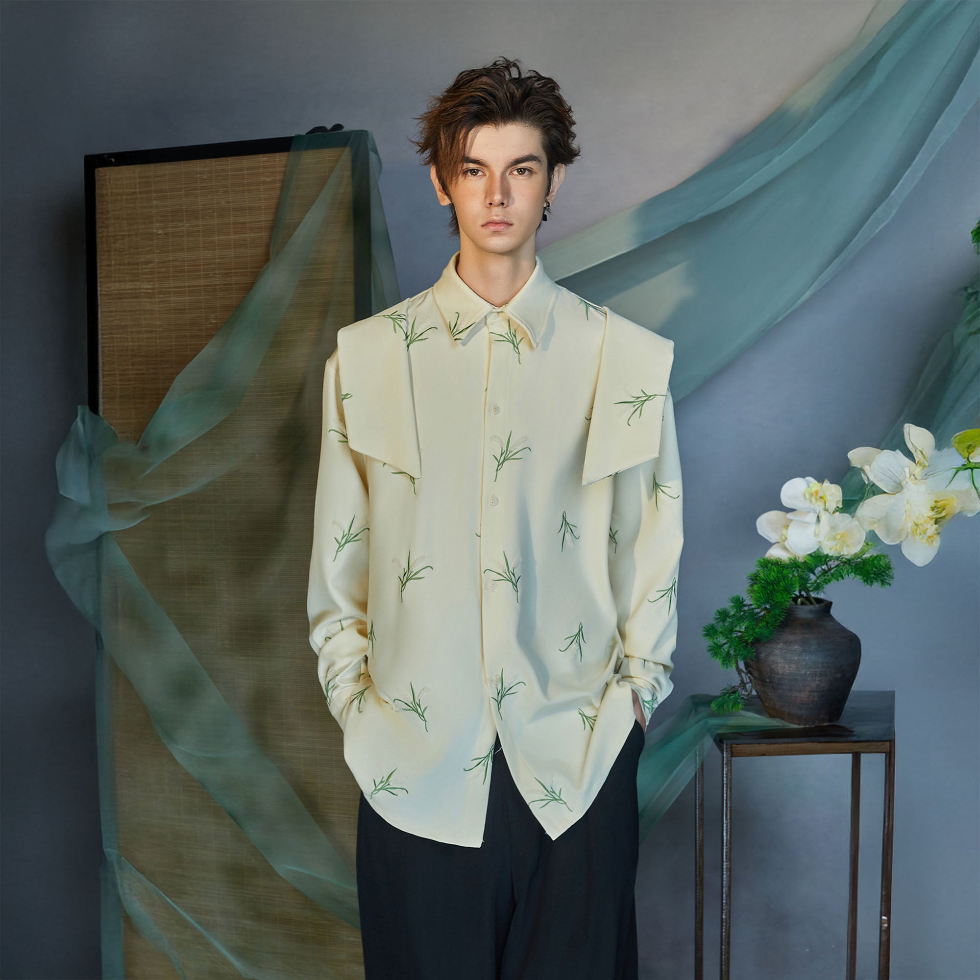 JIECHI Botanic Embroidery Bow Back Shirt, premium urban and streetwear designers apparel on PROJECTISR.com, JIECHI