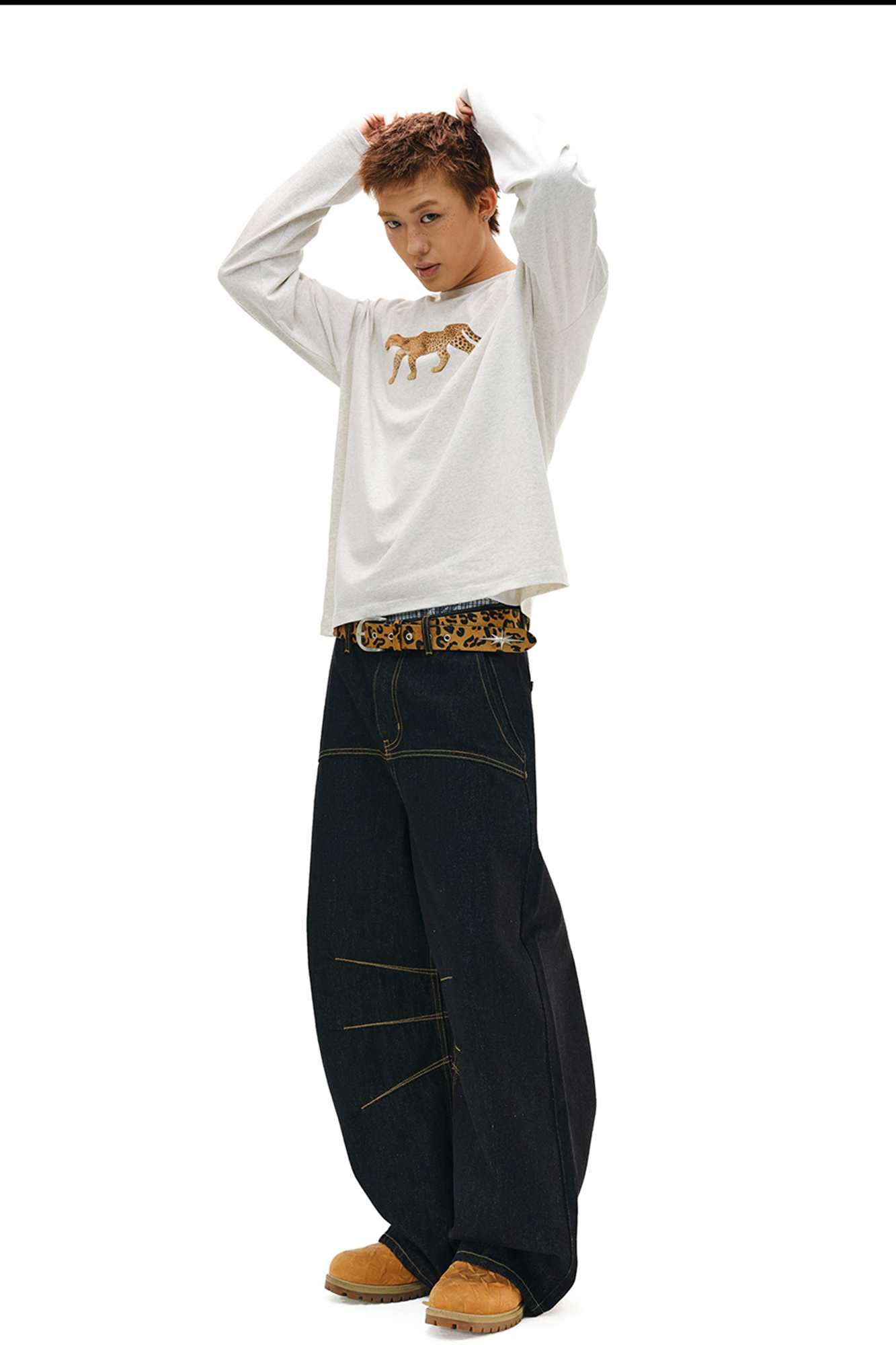 NOVACAM Raw Slub Denim Curved Wide-Leg Jeans