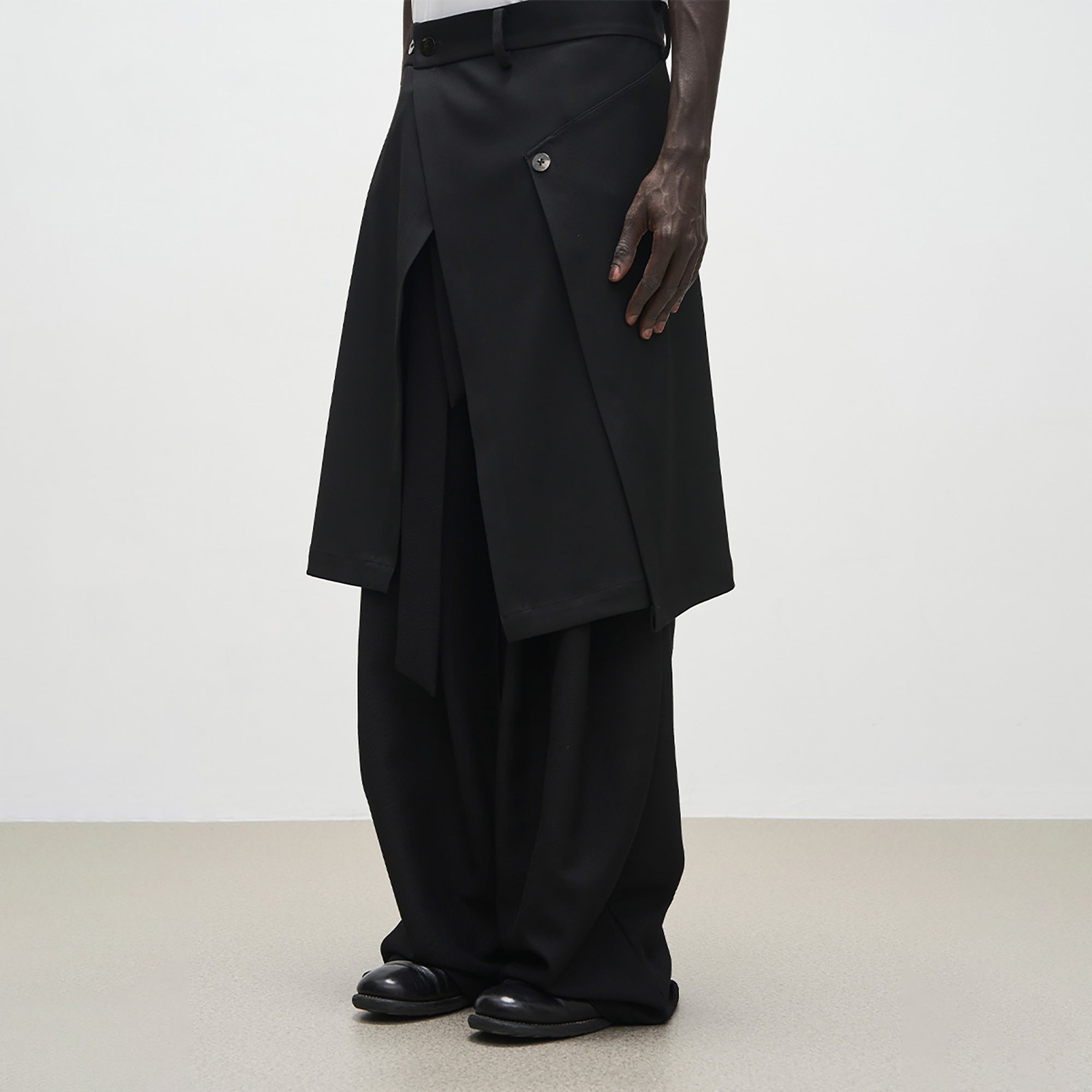 7440 37 1 Side Slit Overlay Skirt