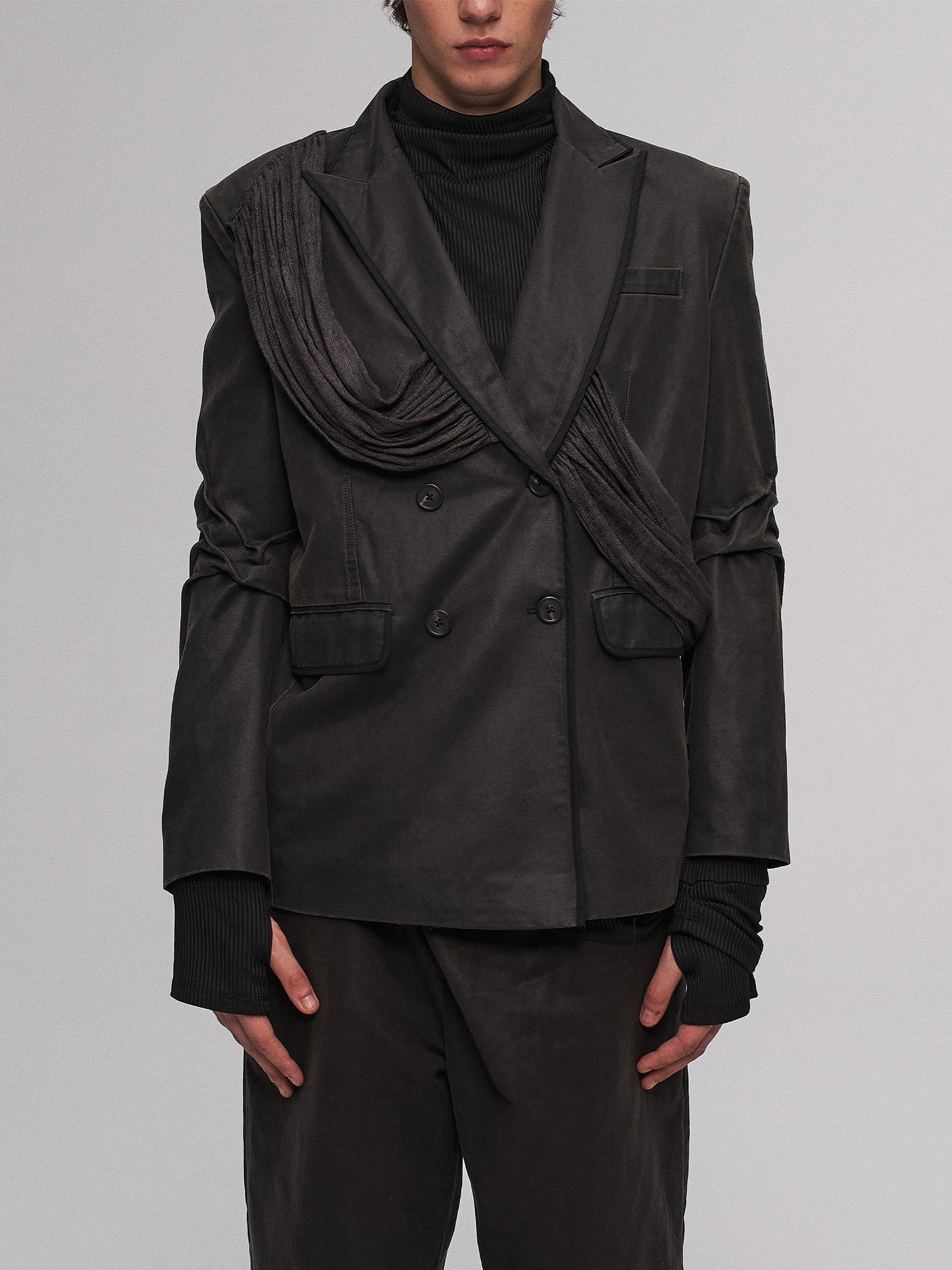 ILNya Nieternite Nifutur Crinkled Strap-Draped Panel Blazer