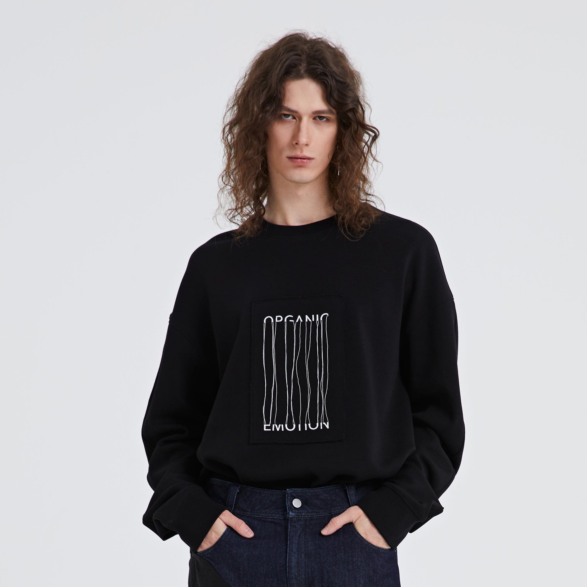 ORGANIC EMOTION The Loose Threads LOGO Sweatshirt