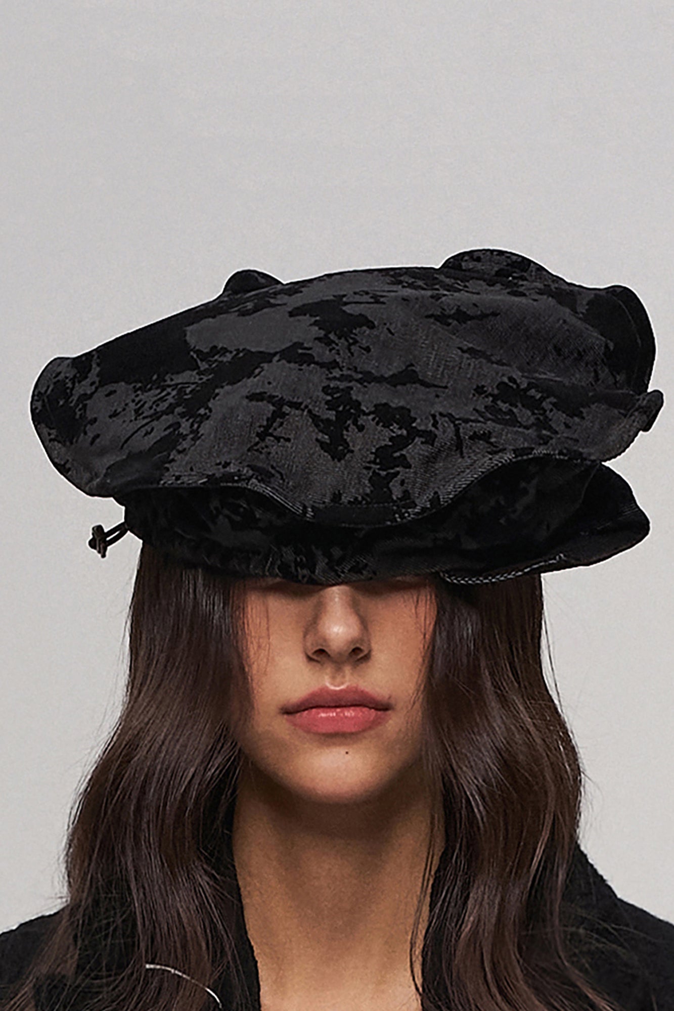 ILNya Nieternite Nifutur Jacquard Velvet Painter Hat