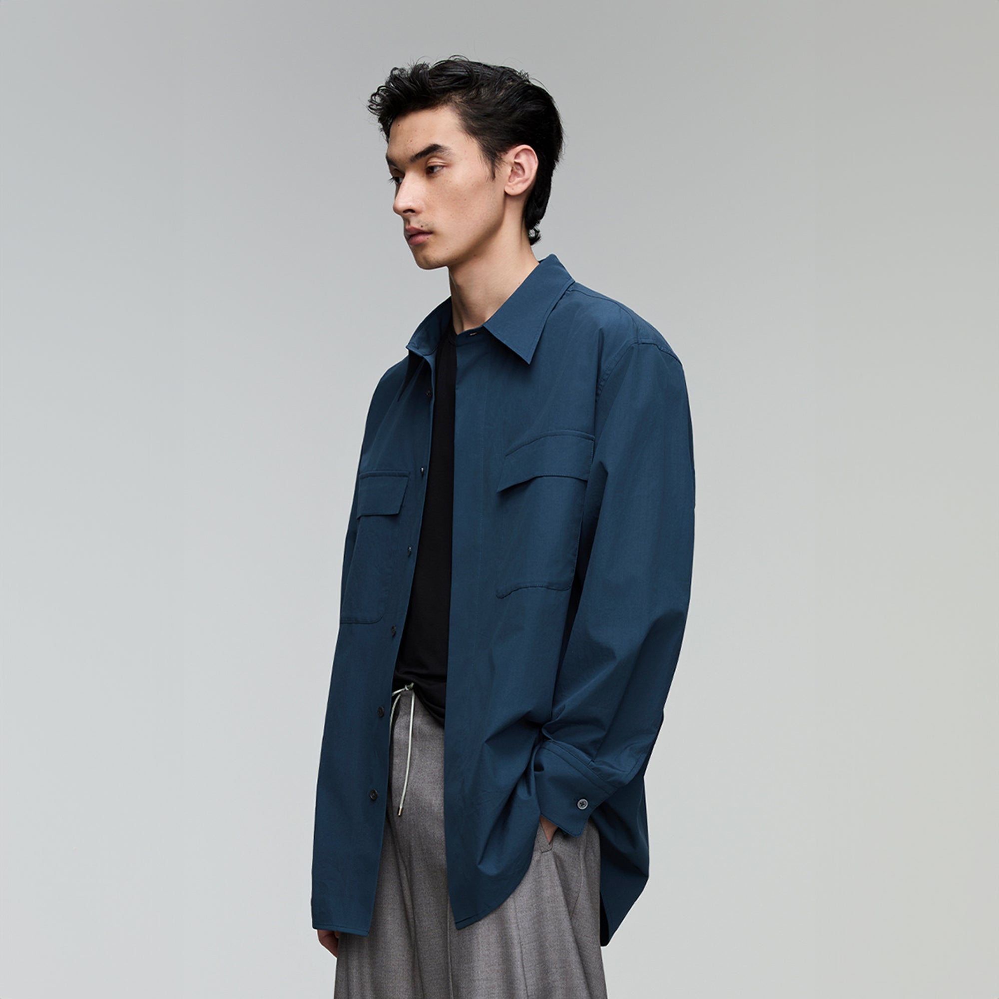 OPICLOTH Utility Pocket Oversized Shirt