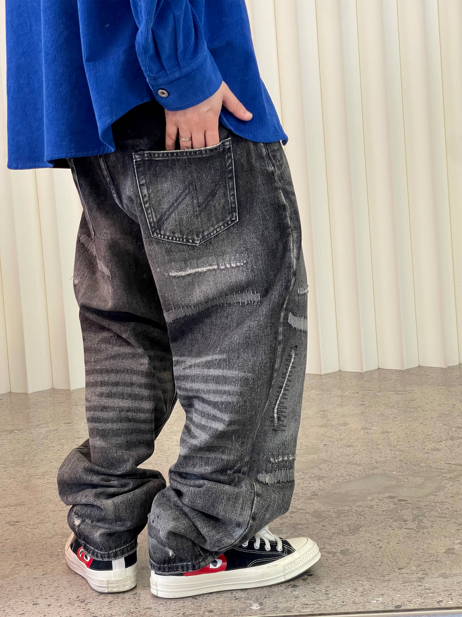 ME DA IGUAL Washed Destroyed Patch Straight-Leg Jeans