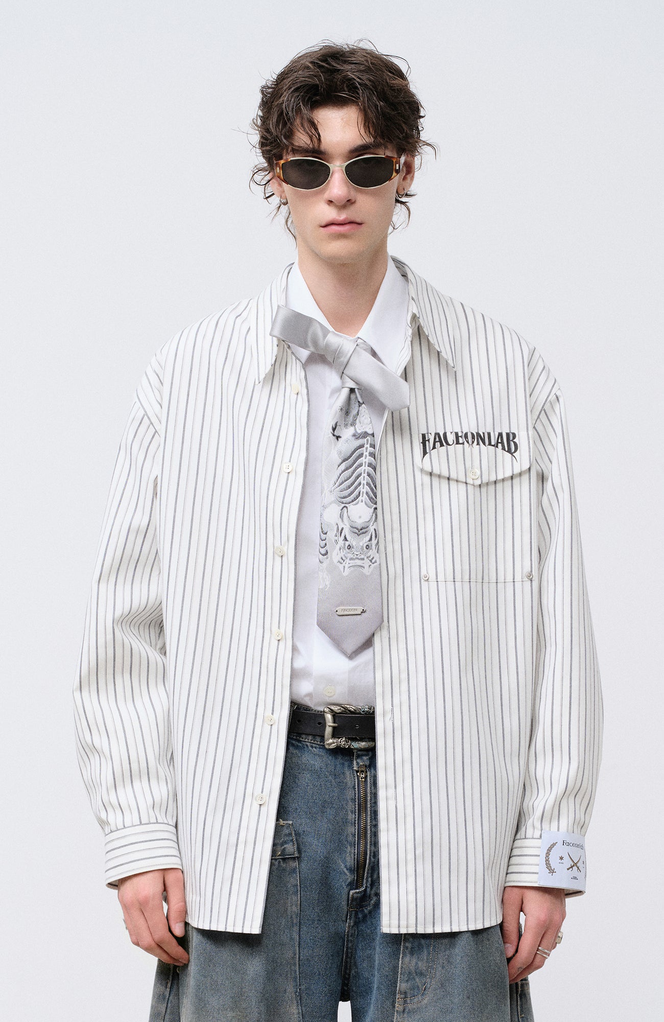 FACEONLAB Stripe Animal Graphic Relaxed Shirt White, premium urban and streetwear designers apparel on PROJECTISR.com, FACEONLAB