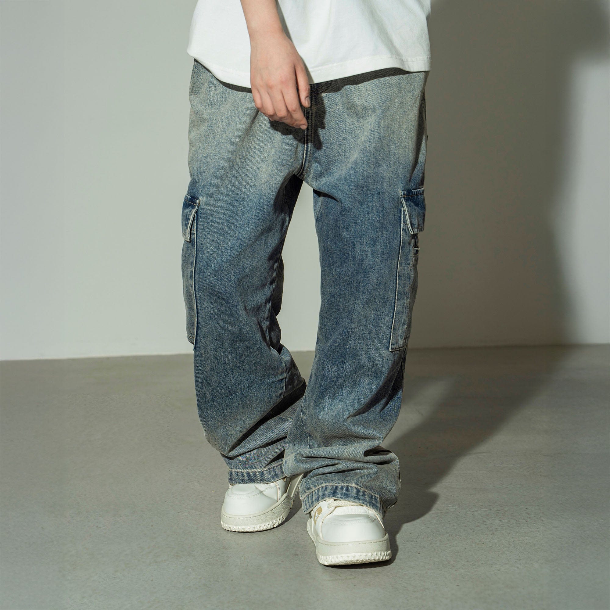 MAKEMORE Gradient Washed Wide-Leg Cargo Jeans, premium urban and streetwear designers apparel on PROJECTISR.com, MAKEMORE