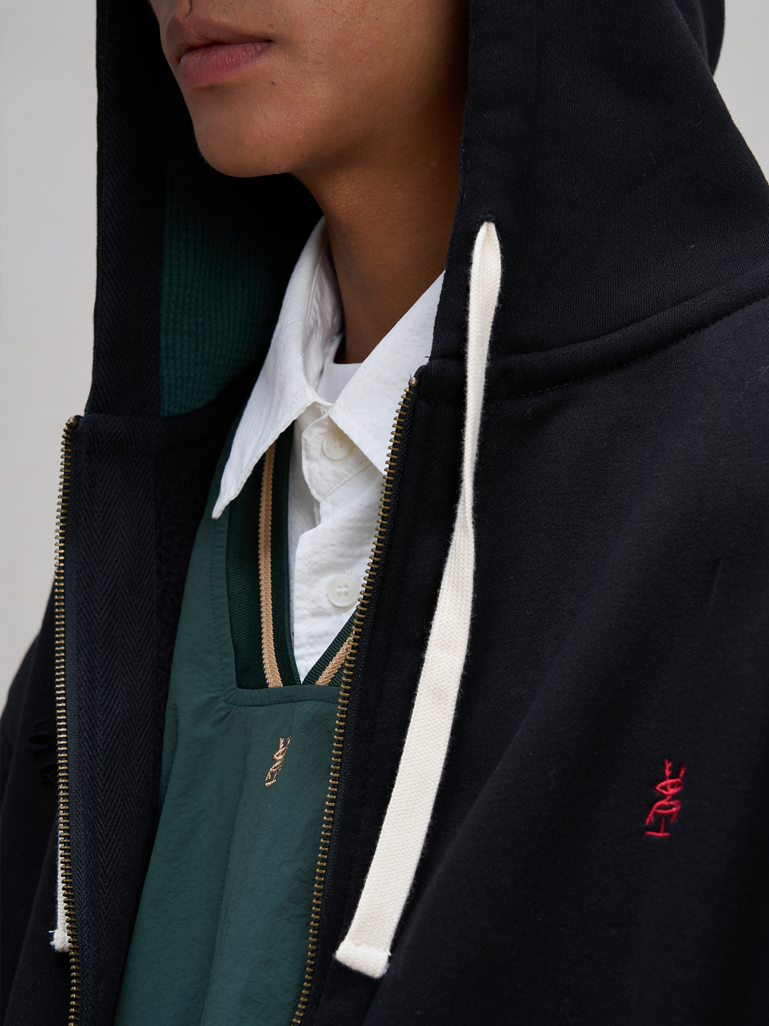 UNLIMITED MOTE Embroidered Waffle Lining Drawstring Hood Jacket