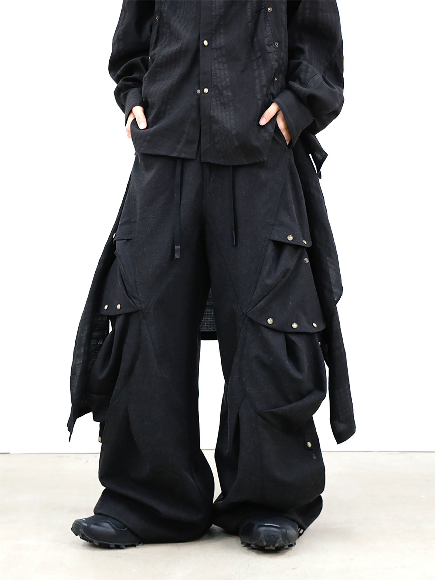 RELABEL Detachable Drape Linen-Blend Cargo Dark Gray, premium urban and streetwear designers apparel on PROJECTISR.com, RELABEL