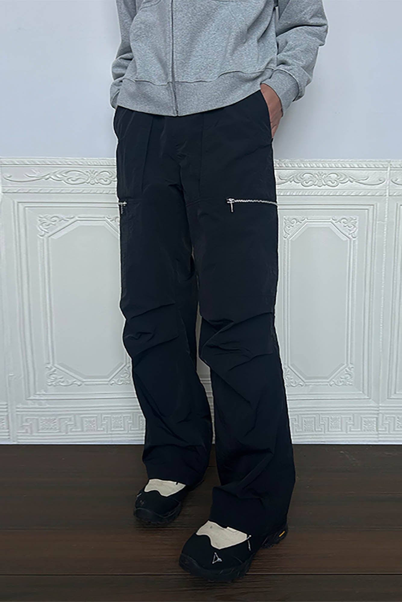 KREATE Crinkled Zippered Cargo Pants