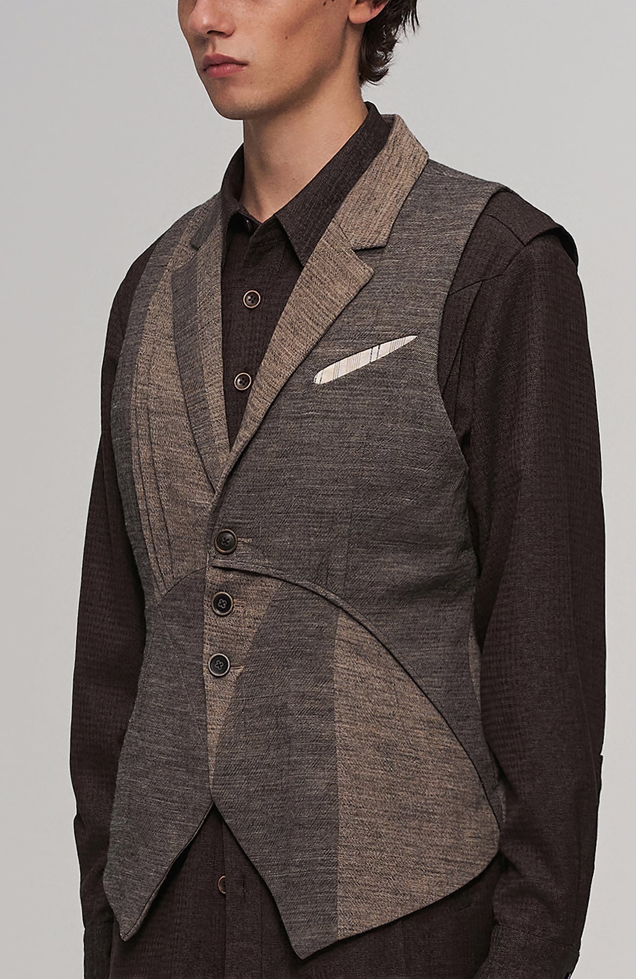 ILNya Nieternite Nifutur Deconstructed Paneled Belted Vest