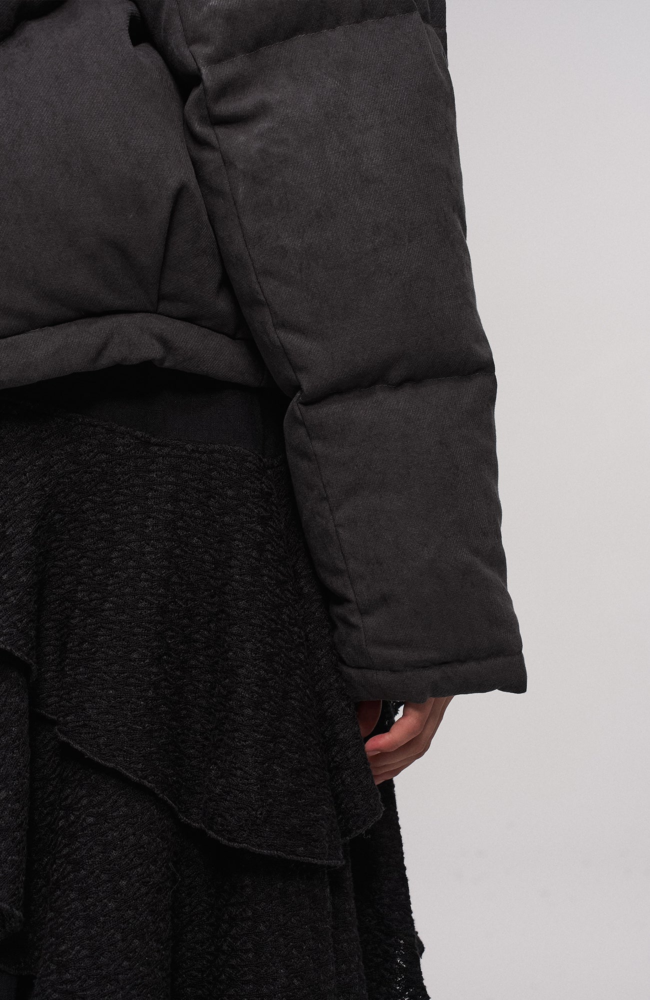ILNya Nieternite Nifutur Asymmetrical Collar Cocoon Cropped Down Jacket