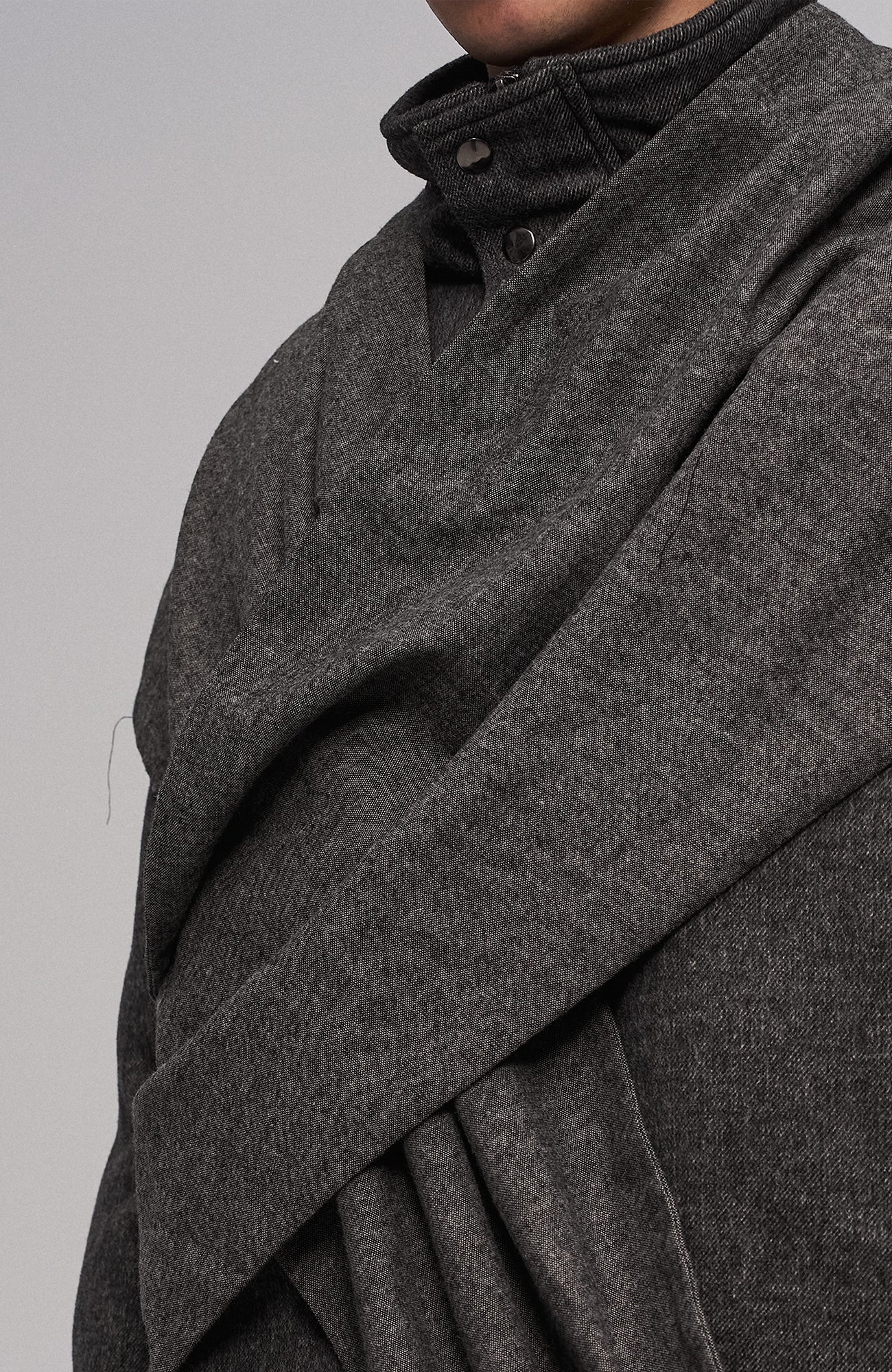 ILNya Nieternite Nifutur Wrapped Scarf 3M Overcoat