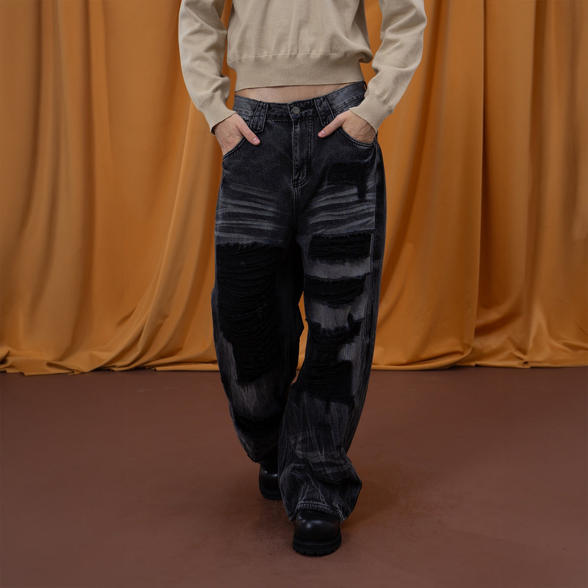 CLP Distressed Wide-Leg Washed Jeans