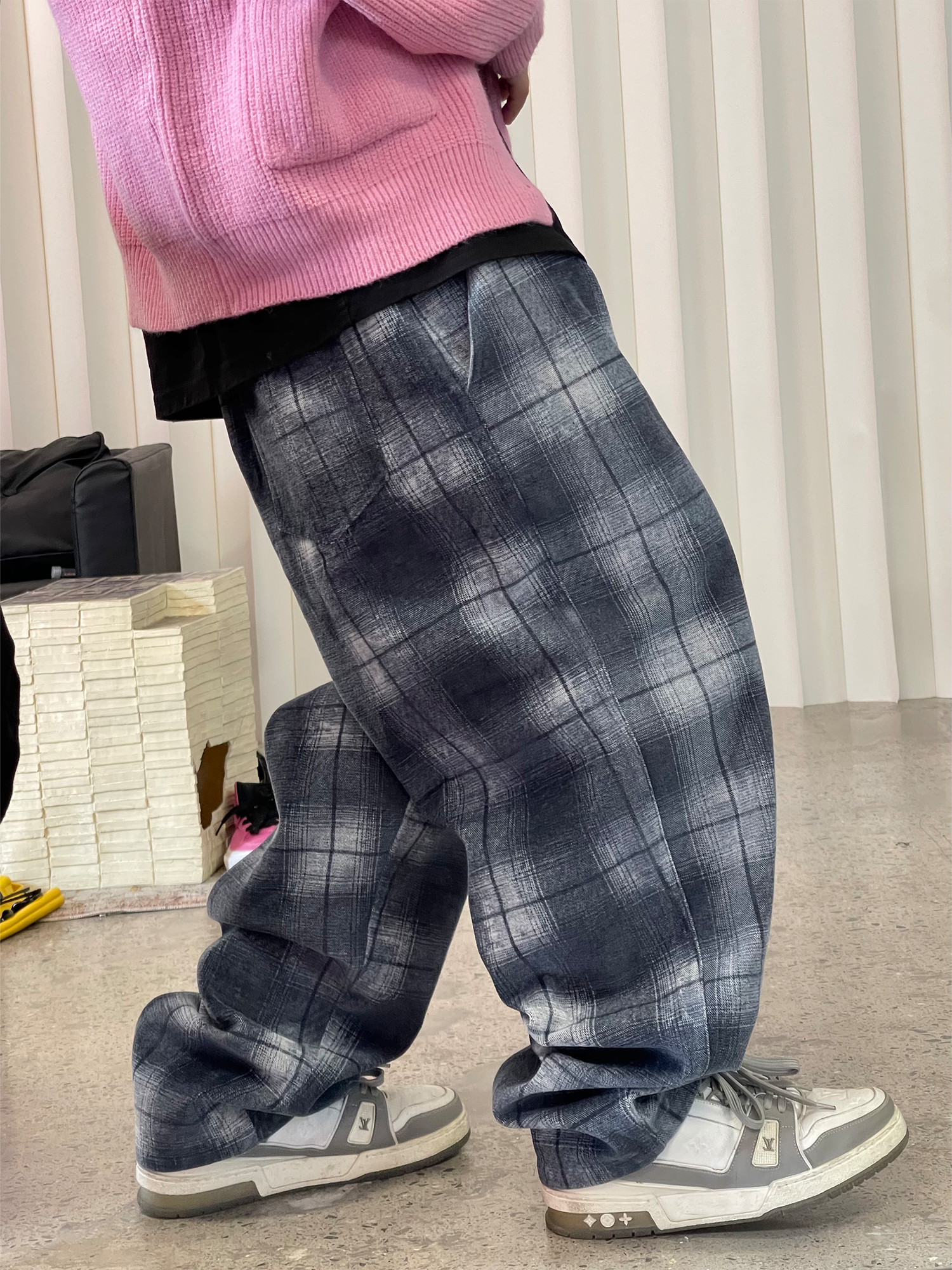 ME DA IGUAL Washed Plaid Tappered Pants Gray