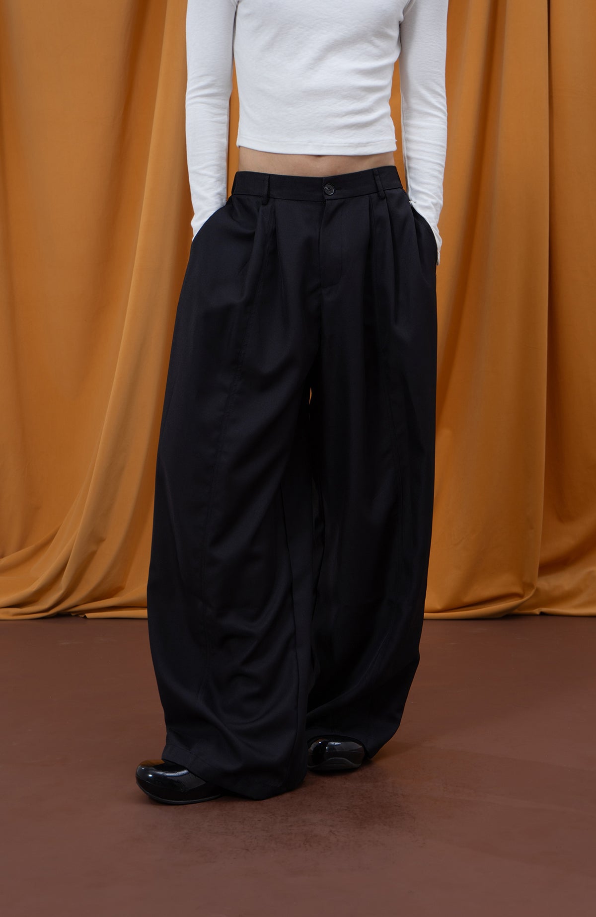 CLP Retro Pleated Oversized Trousers