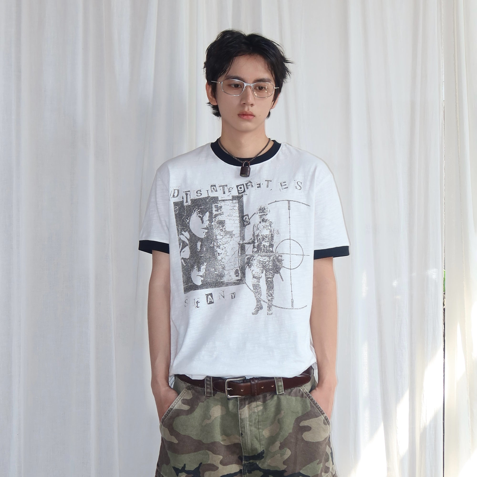 SADSOUP Contrast Trim Retro Graphic Tee