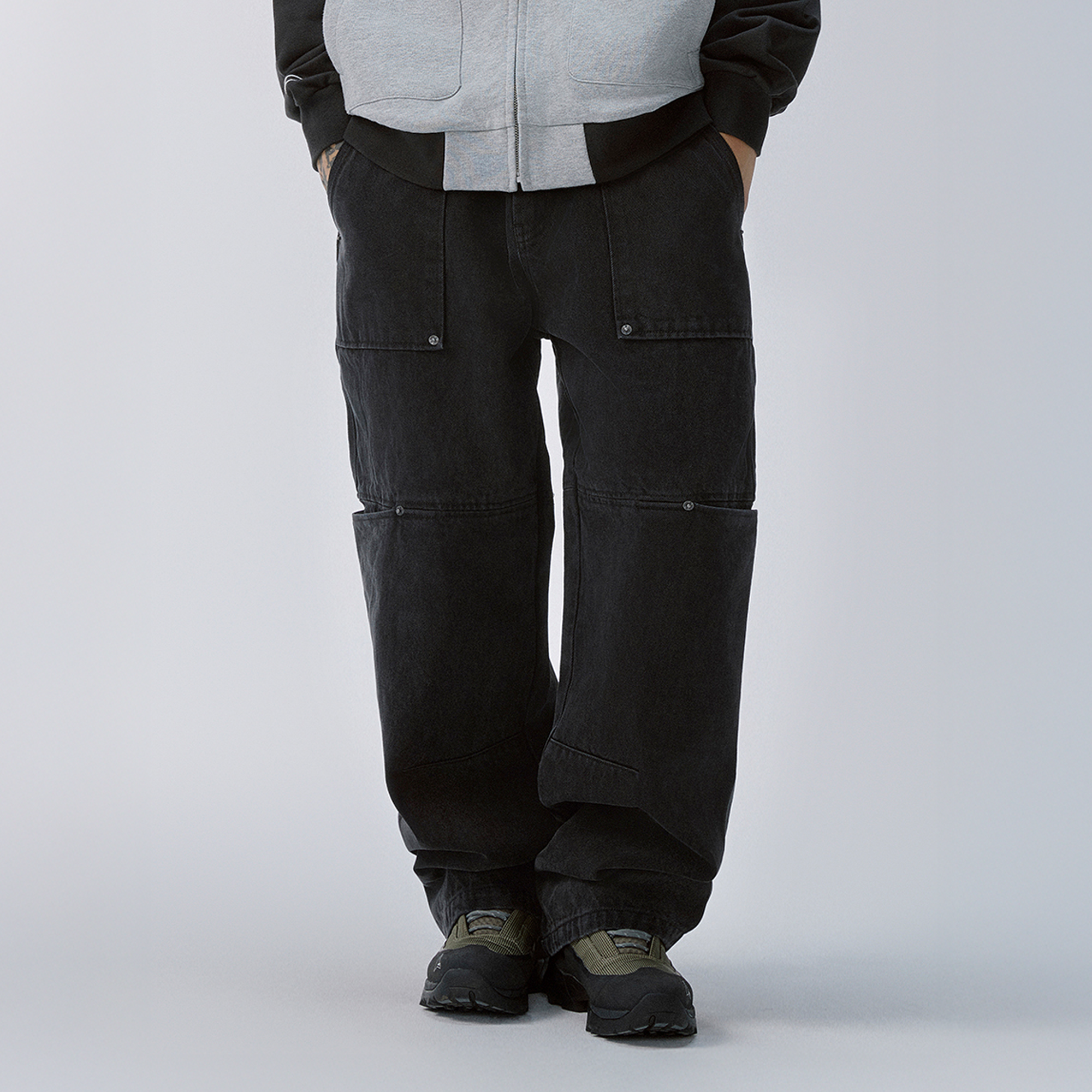 F2CE Washed Panel Multi-Pocket Straight-Leg Jeans
