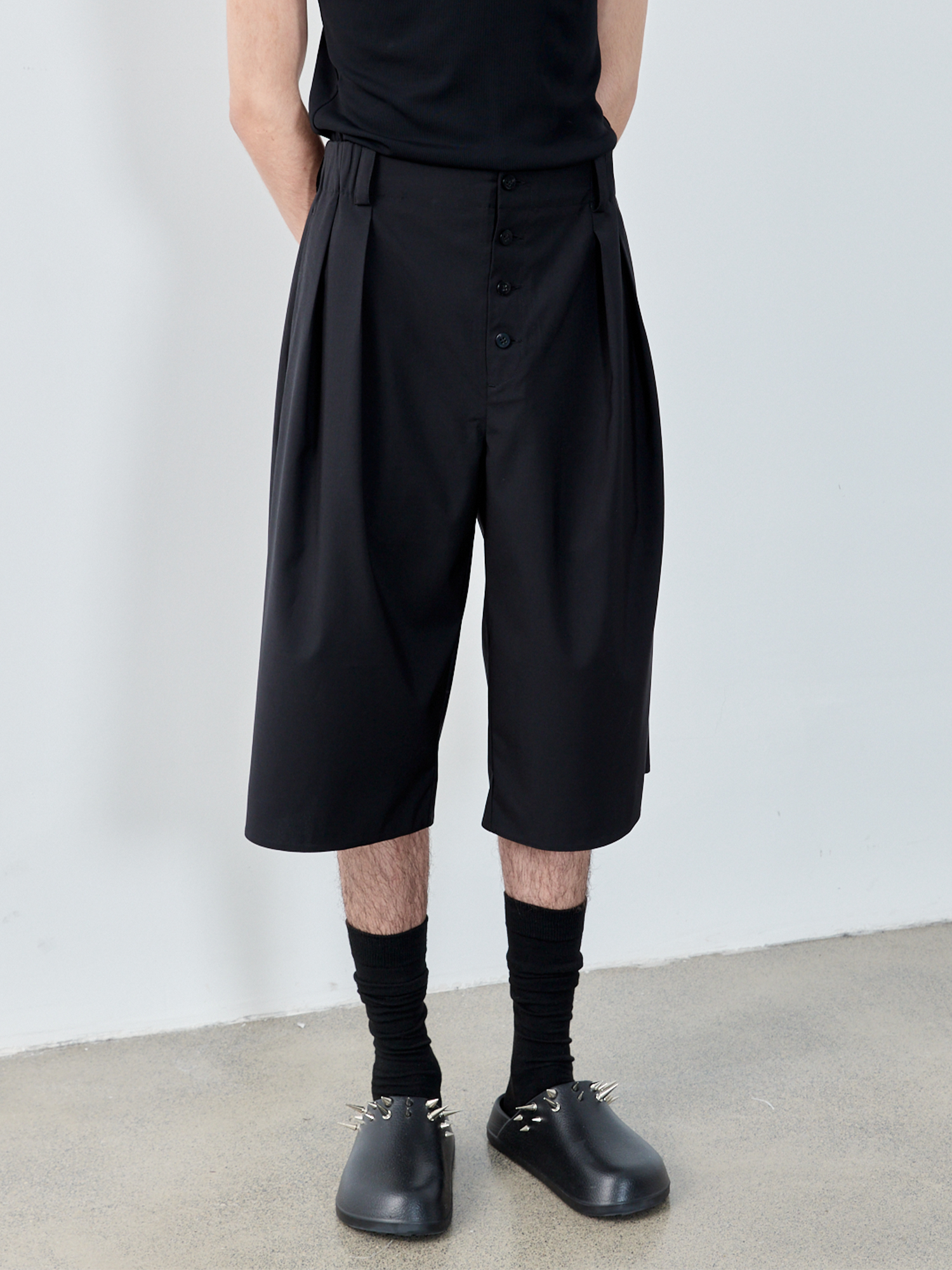 GRAINMUSTARD High-Waist Pleated Wool-Blend Cropped Trousers