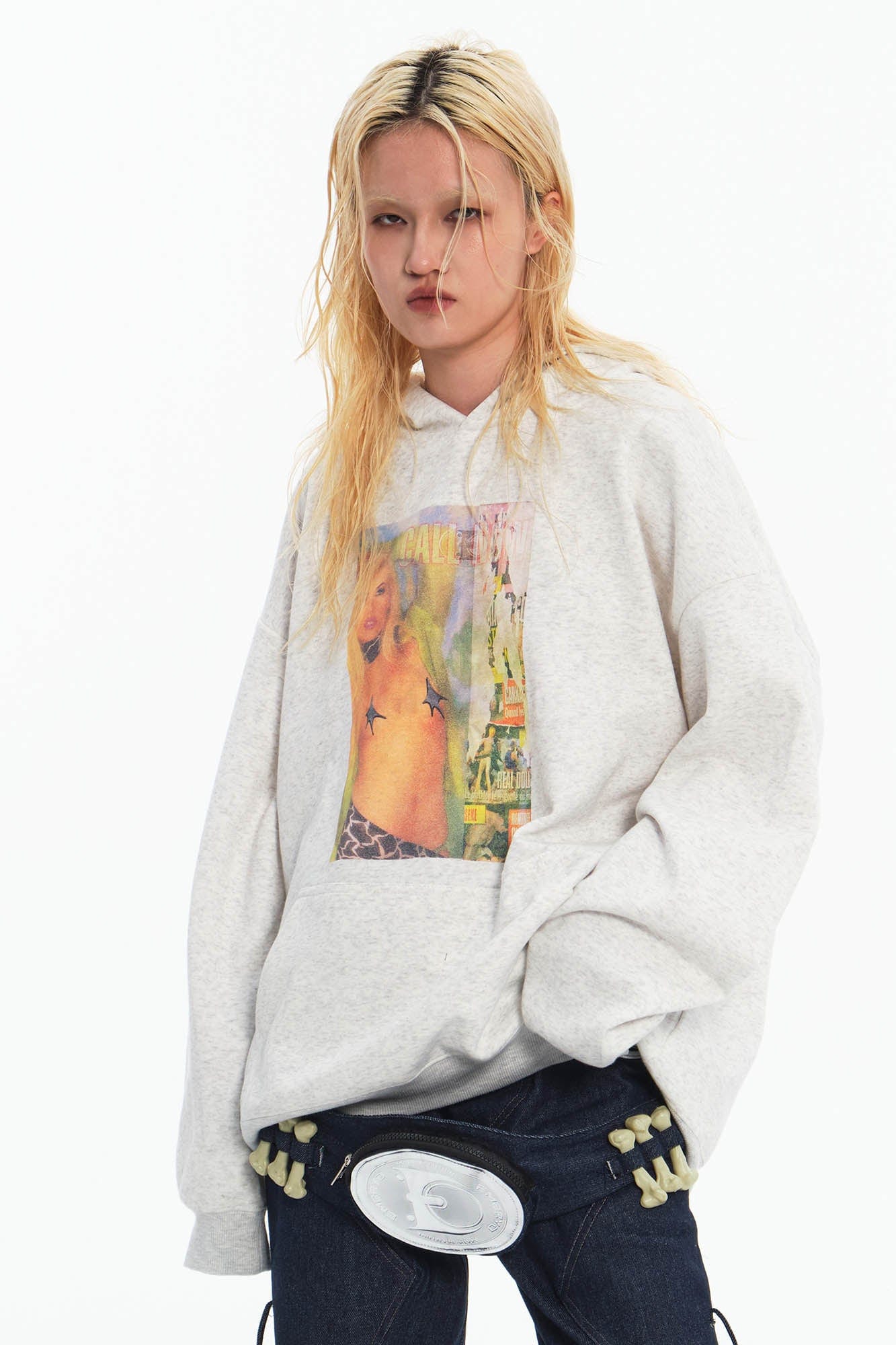 EMBRYO Rebel Girl Graphics Oversized Hoodie