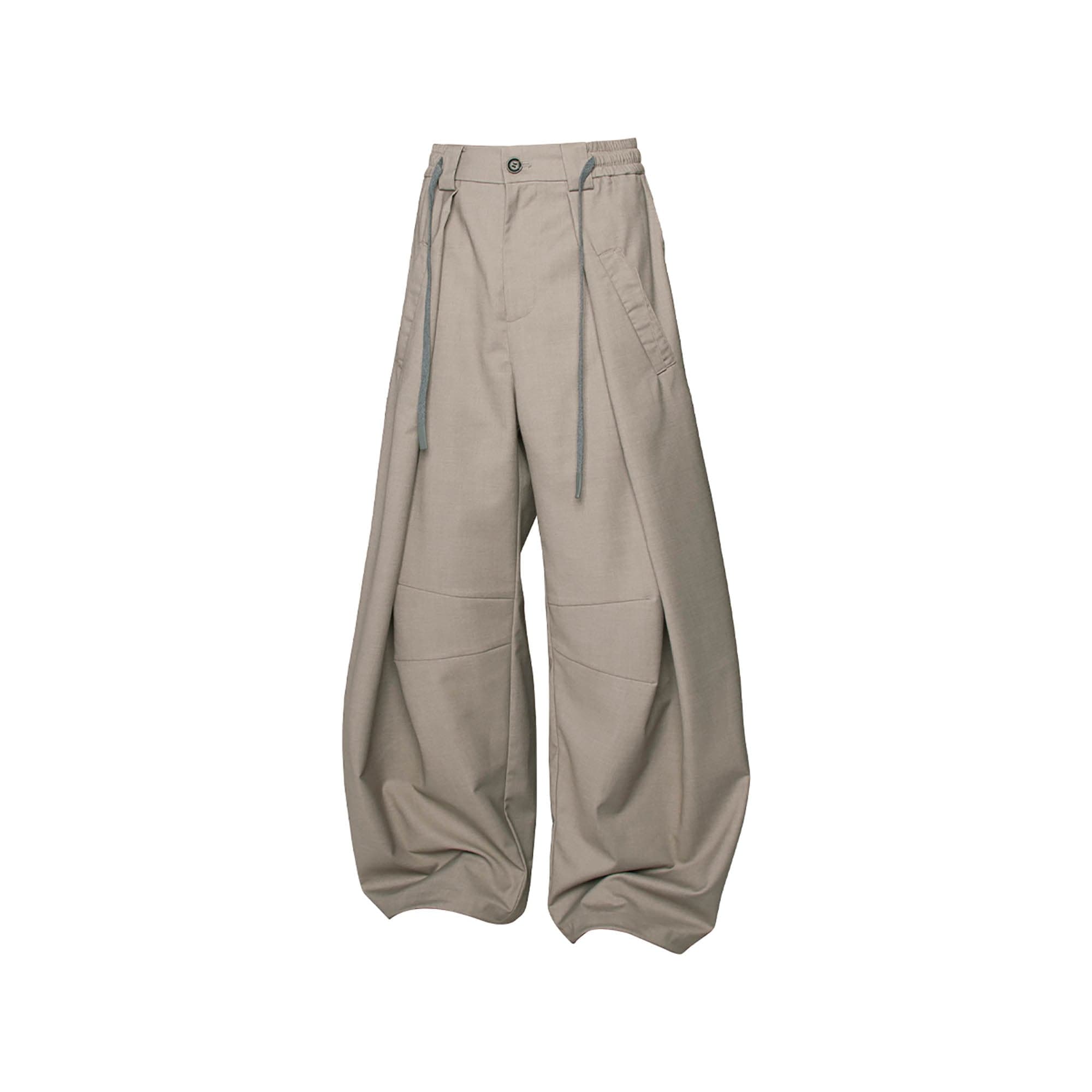 RELABEL Pleated Drawstring Curved Wide-Leg Trousers