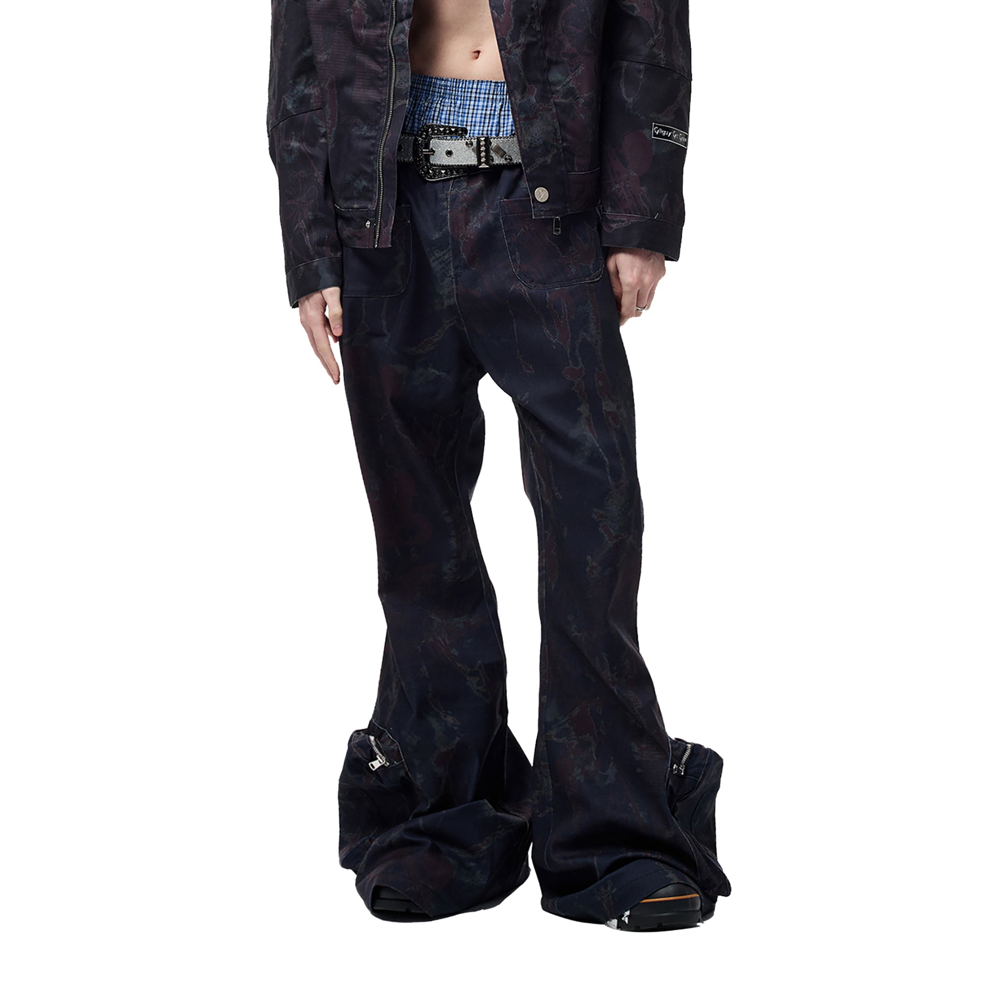 CYCYCY Abstract Graphic Cargo Flared Jeans